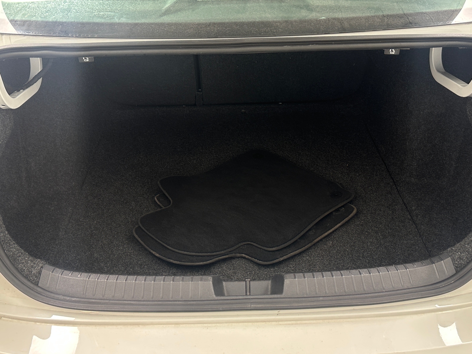 Thumbnail: 2019 Volkswagen Jetta - 7