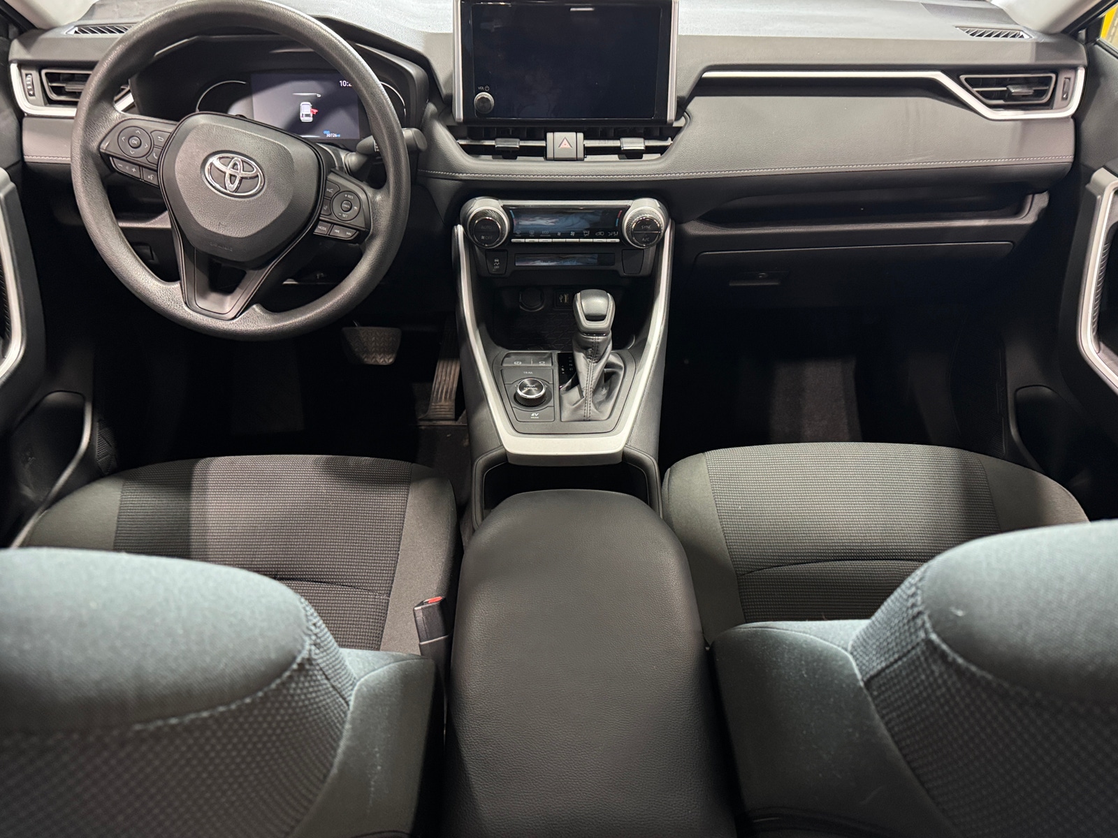 Thumbnail: 2025 Toyota RAV4 - 3