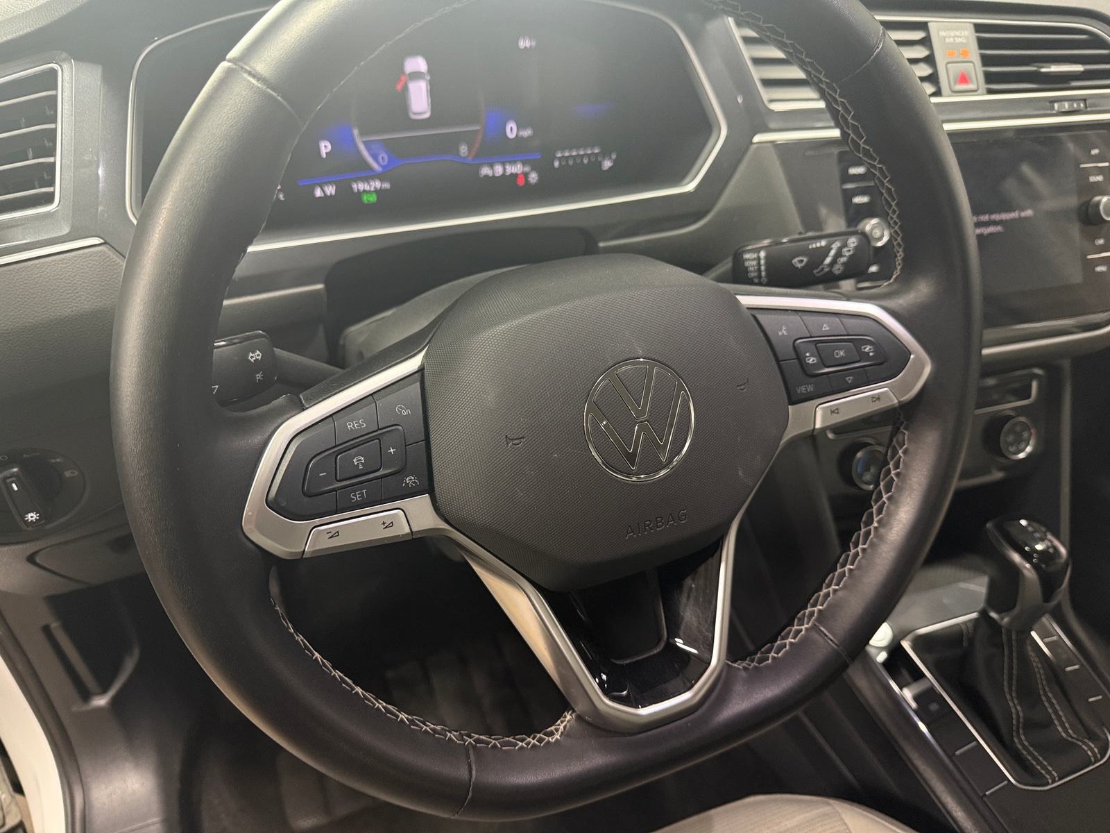 Thumbnail: 2024 Volkswagen Tiguan - 5