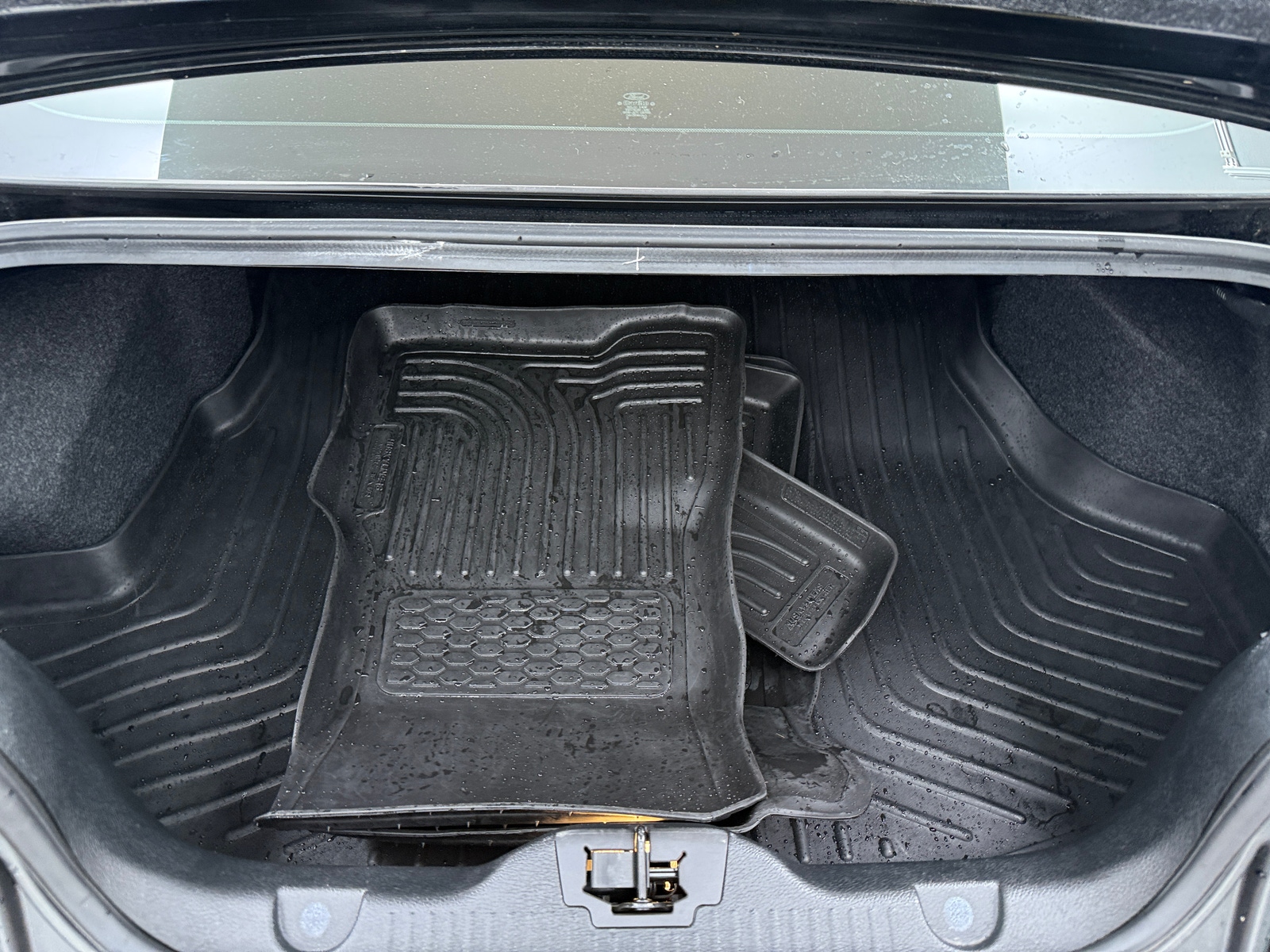 Thumbnail: 2013 Ford Mustang - 5