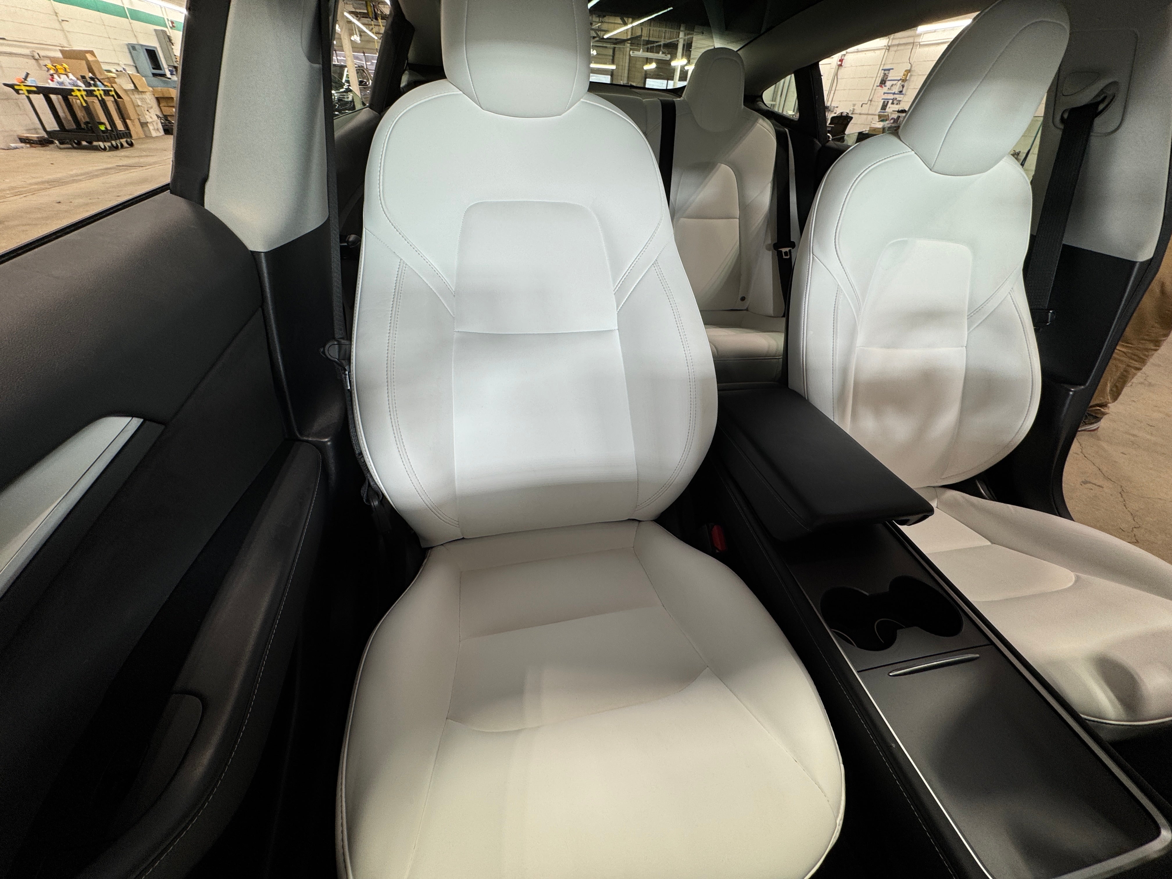 Used 2021 Tesla Model 3 Base with VIN 5YJ3E1EA0MF019306 for sale in Oak Creek, WI