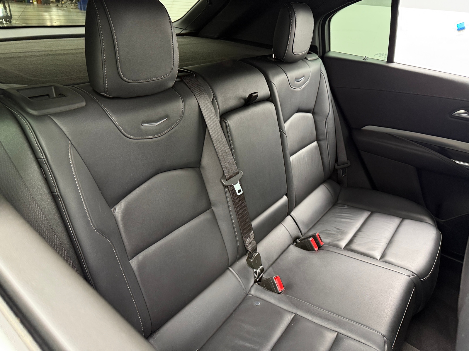 Thumbnail: 2023 Cadillac XT4 - 5