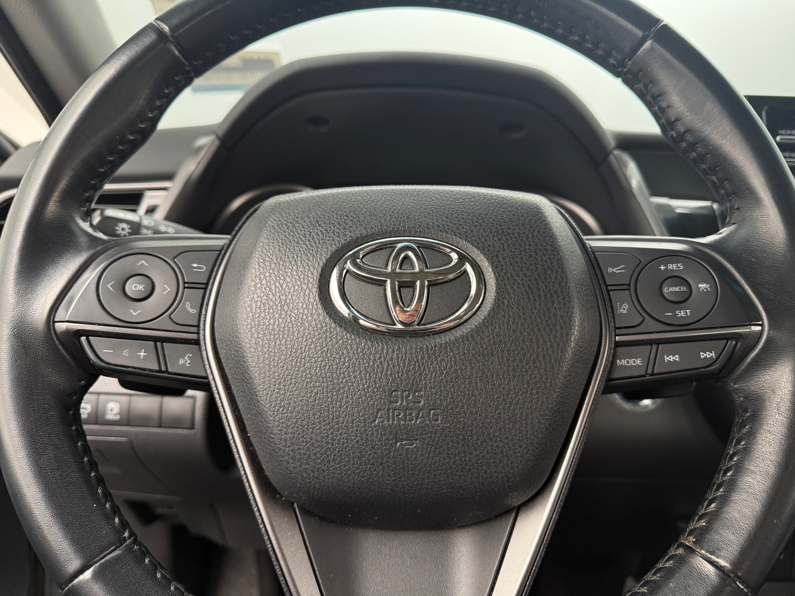 Thumbnail: 2021 Toyota Camry - 4