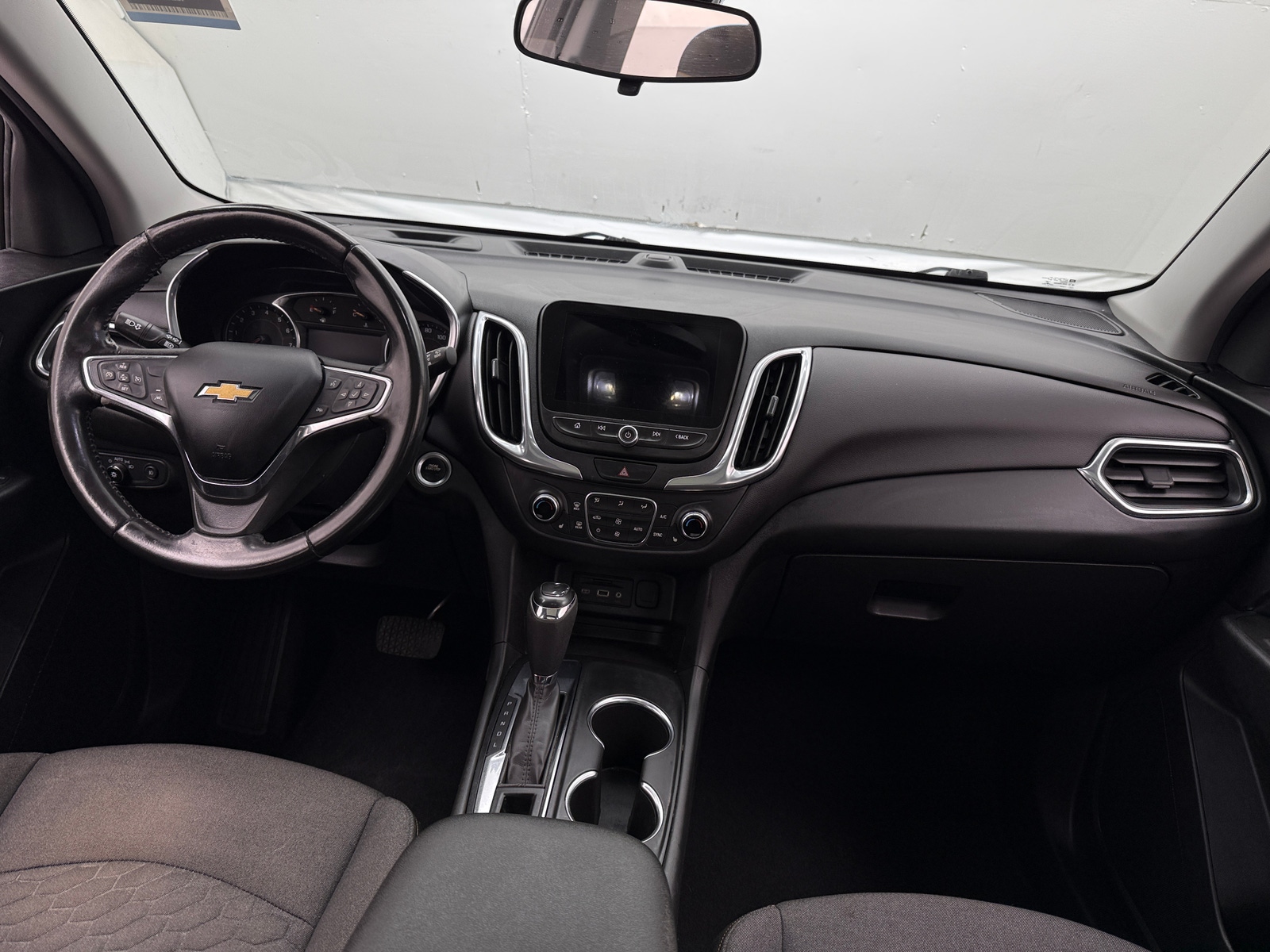 Thumbnail: 2021 Chevrolet Equinox - 3