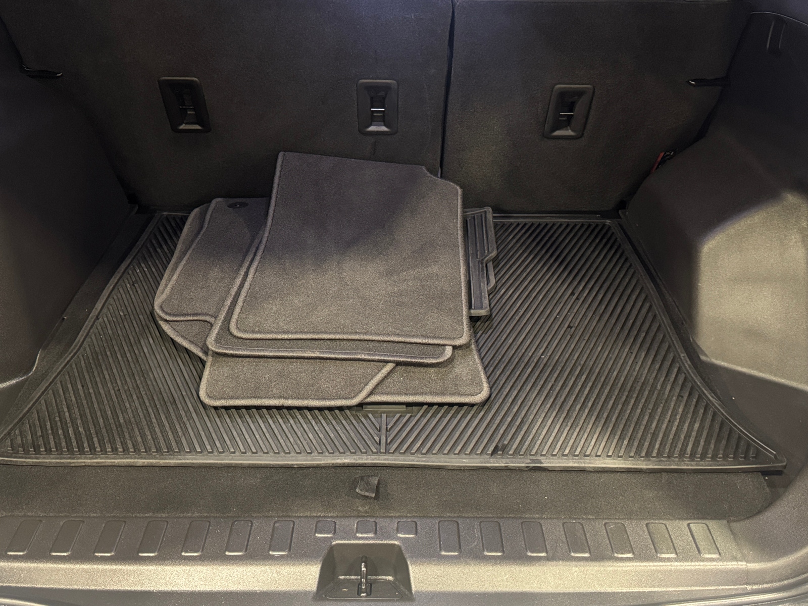 Thumbnail: 2021 Chevrolet Equinox - 7