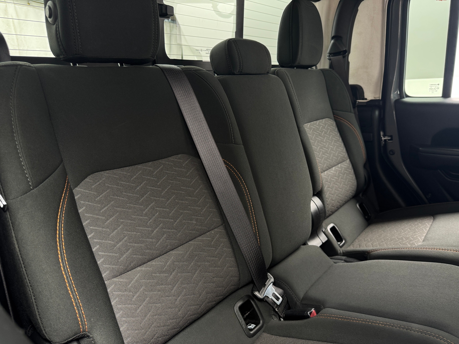 Thumbnail: 2021 Jeep Gladiator - 6