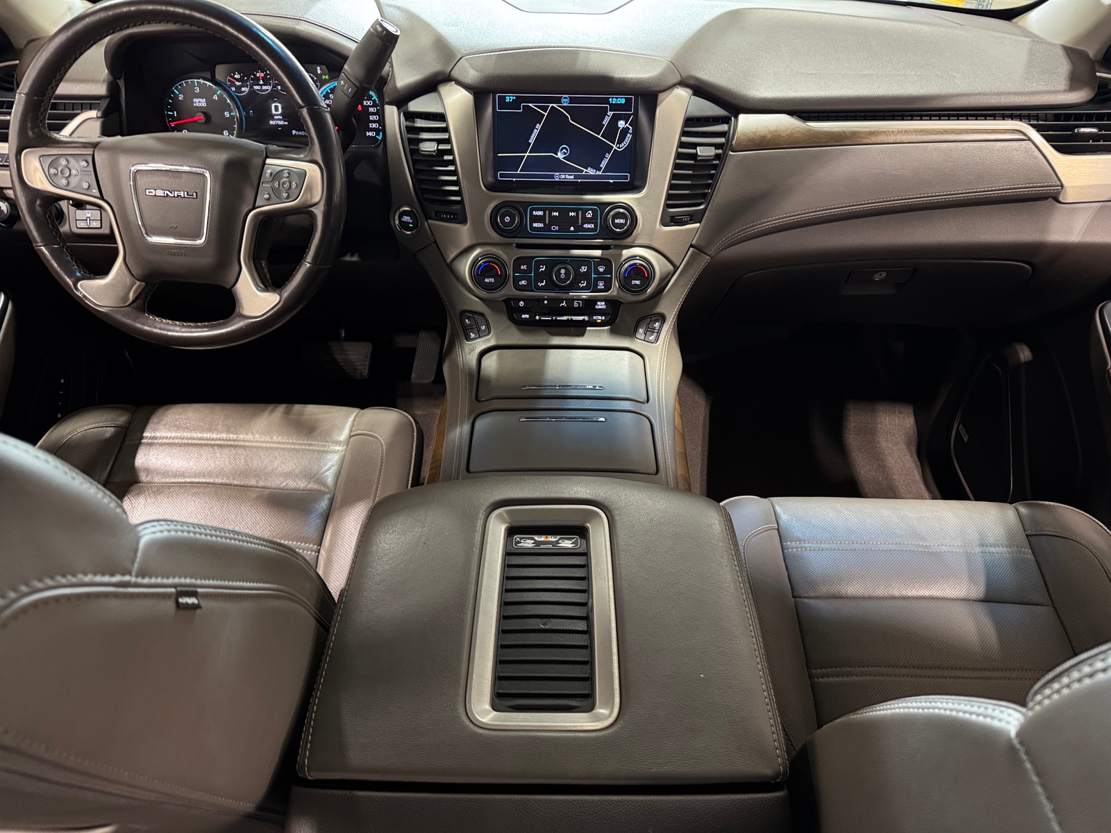 Thumbnail: 2019 GMC Yukon - 2