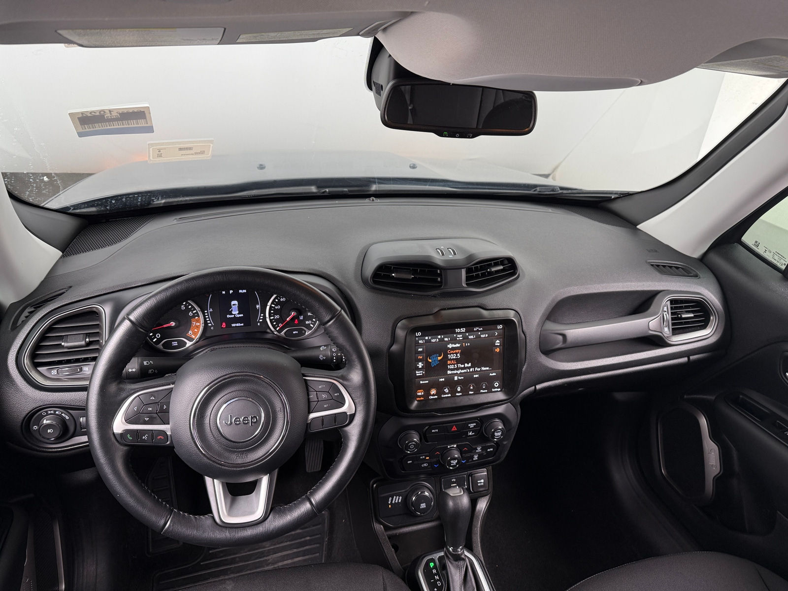 Thumbnail: 2023 Jeep Renegade - 3