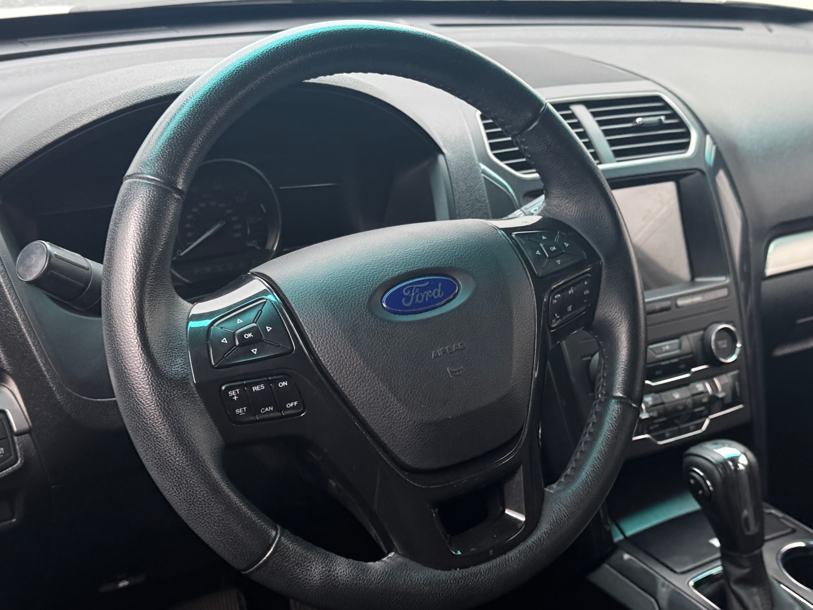 Thumbnail: 2018 Ford Explorer - 5