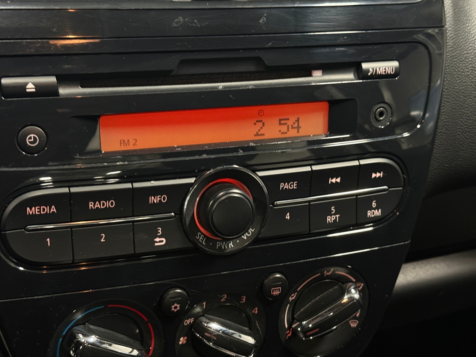 Thumbnail: 2017 Mitsubishi Mirage G4 - 4