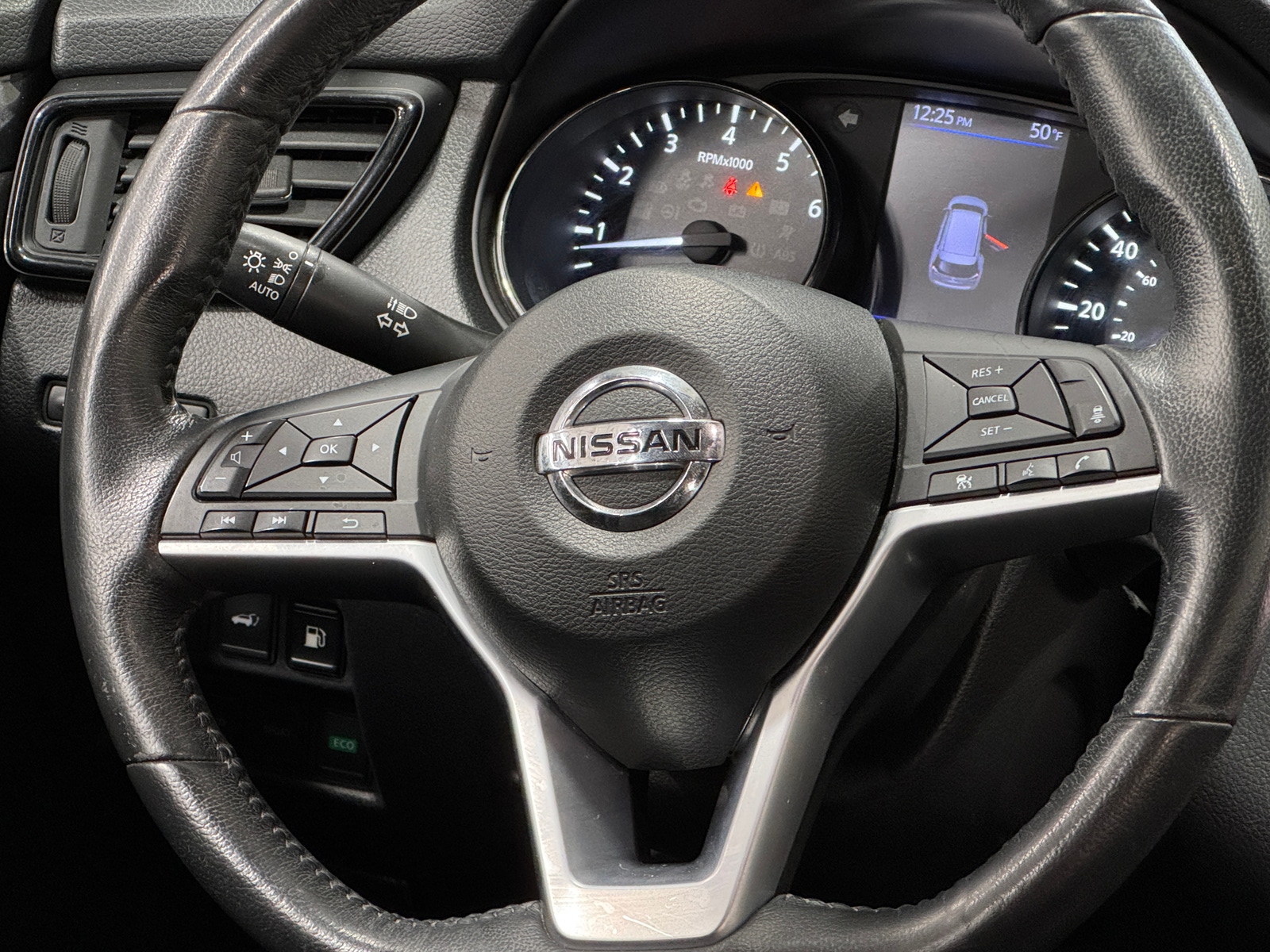 Thumbnail: 2018 Nissan Rogue - 5