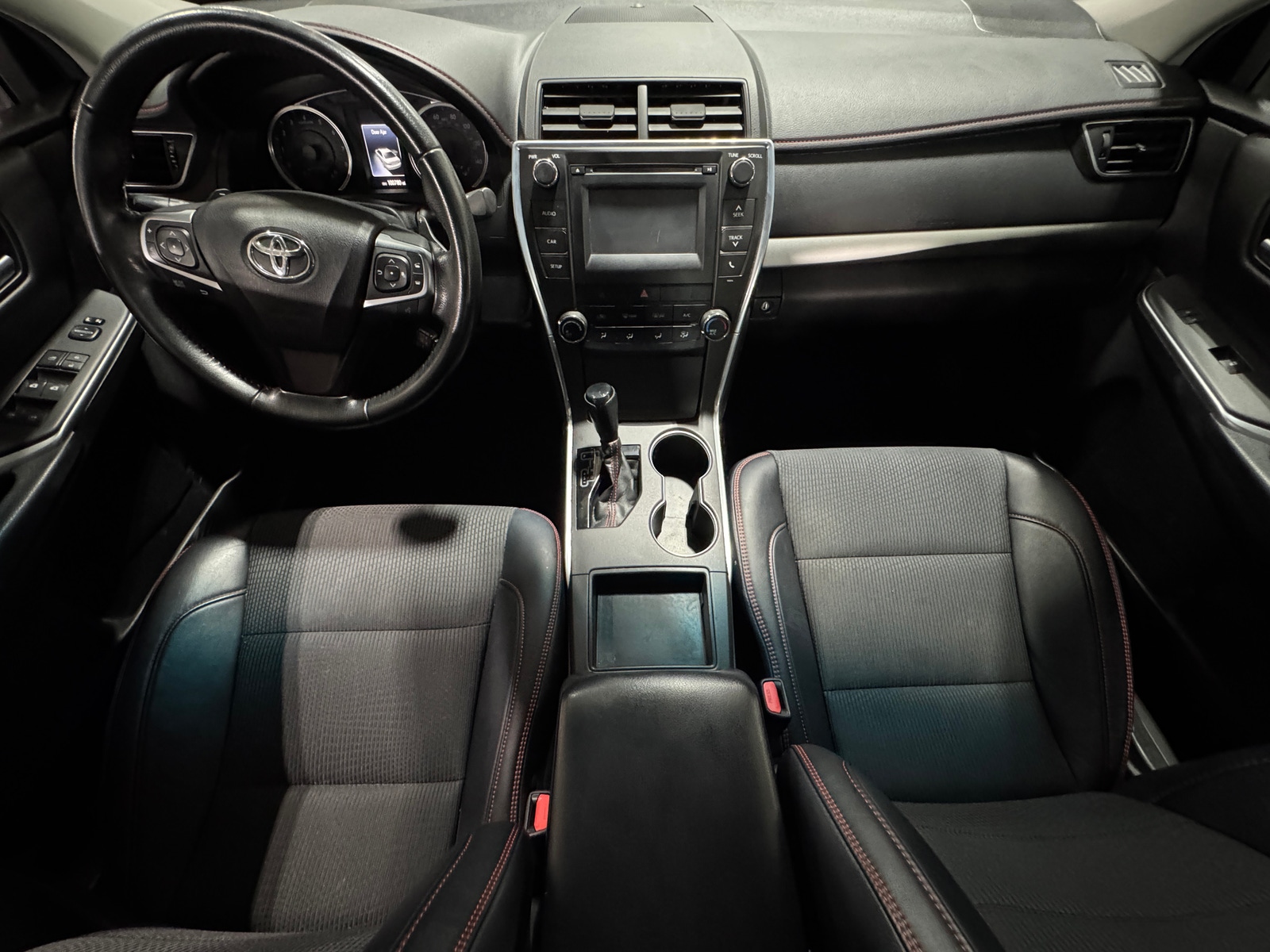 Thumbnail: 2016 Toyota Camry - 3