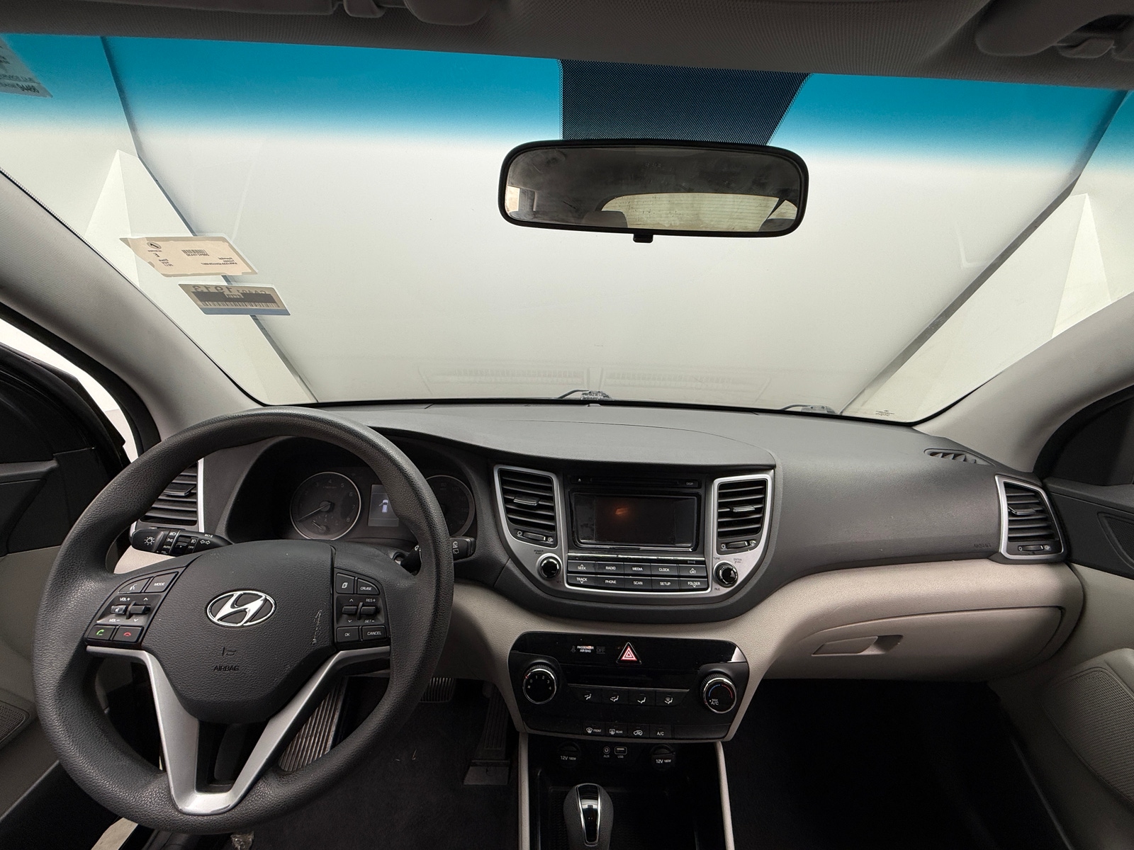 Thumbnail: 2017 Hyundai Tucson - 3