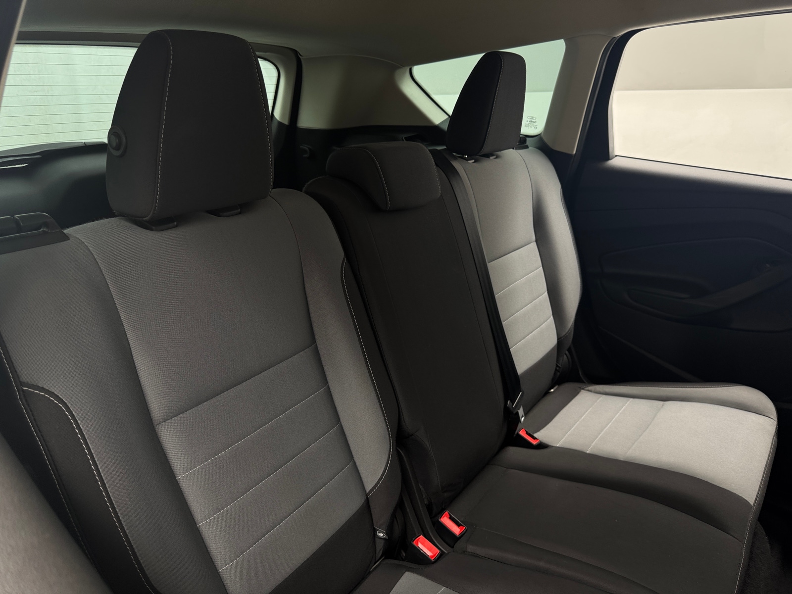 Thumbnail: 2019 Ford Escape - 6