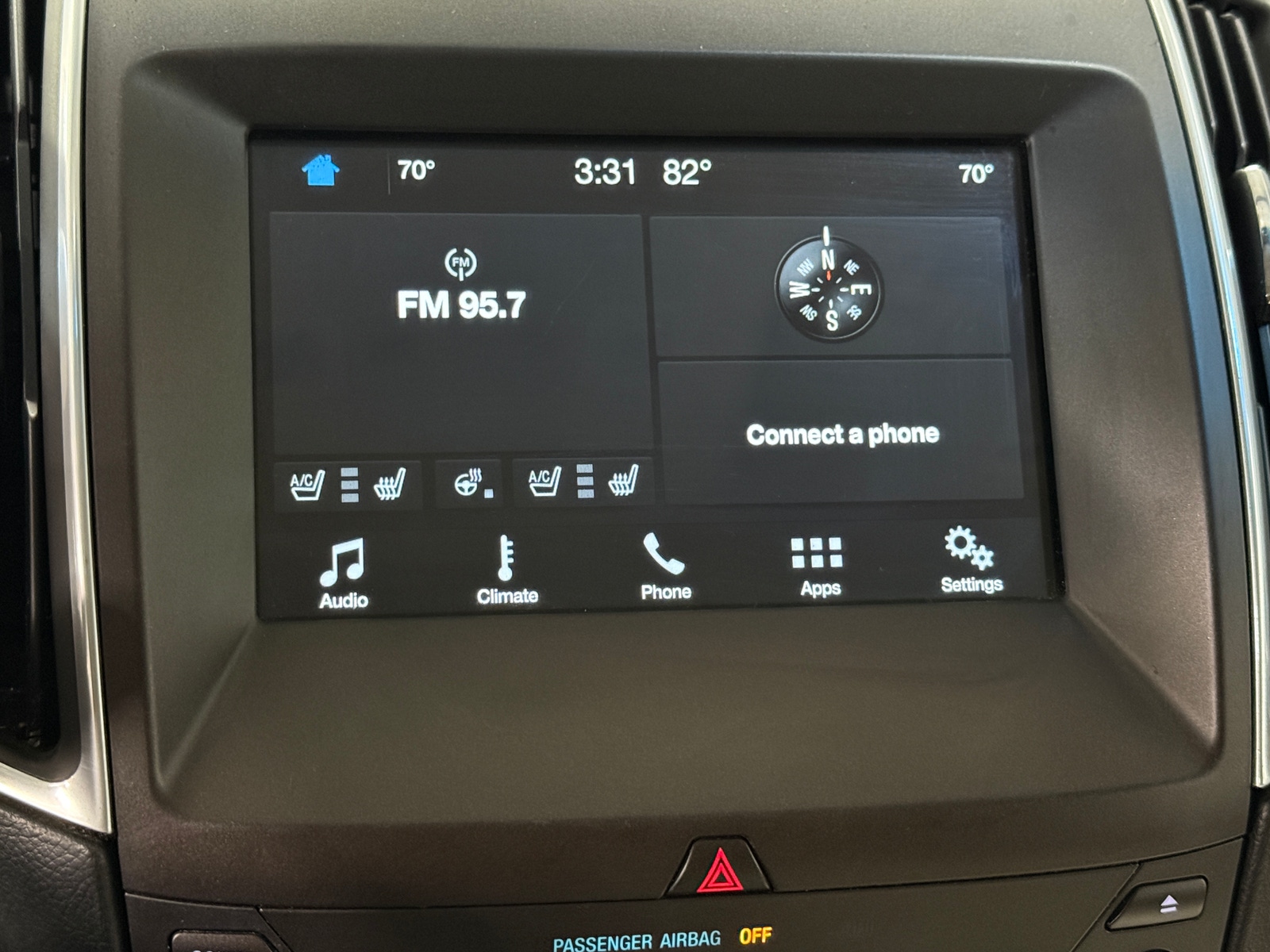 Thumbnail: 2016 Ford Edge - 2