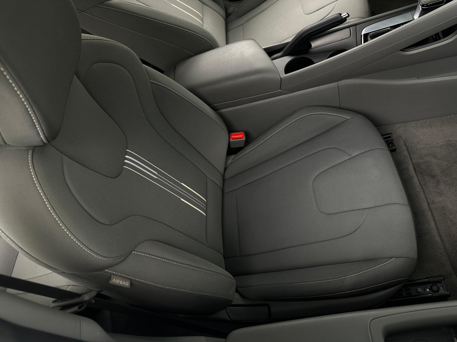 Thumbnail: 2024 Hyundai Elantra - 2