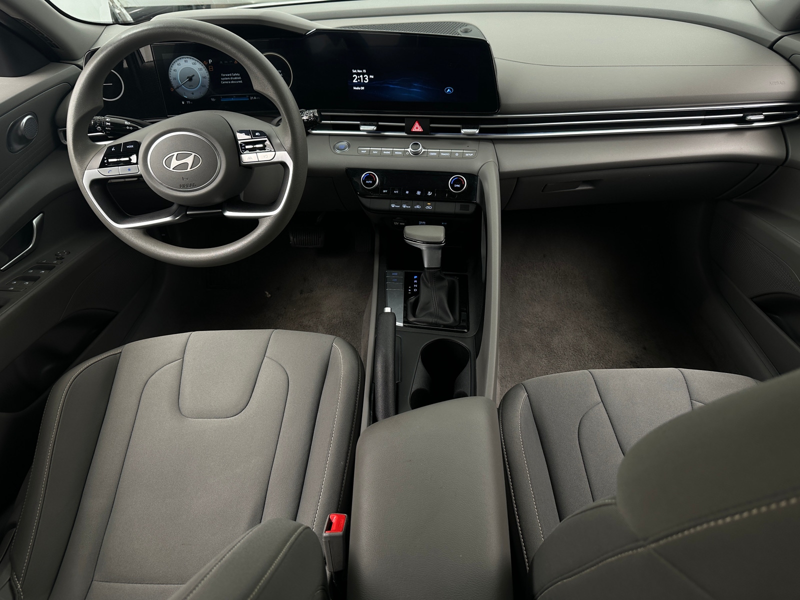 Thumbnail: 2024 Hyundai Elantra - 3