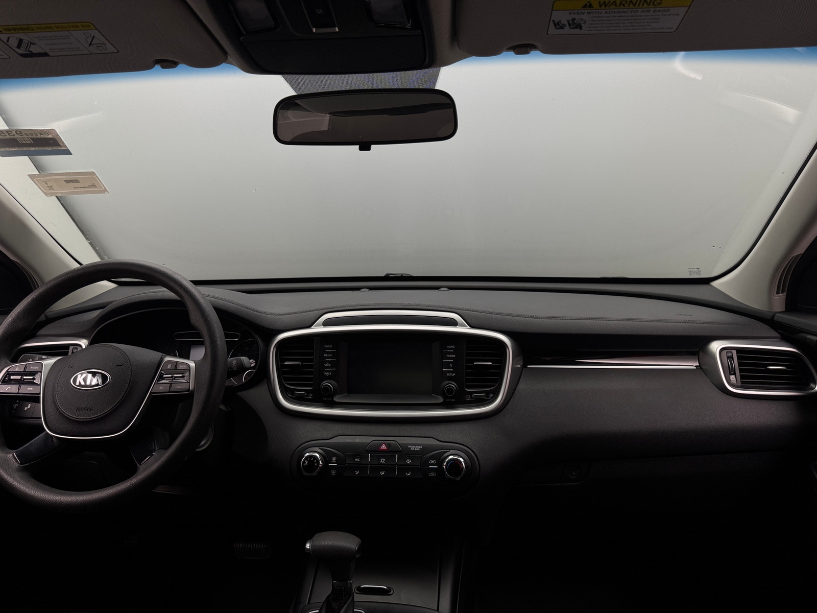 Thumbnail: 2019 Kia Sorento - 3