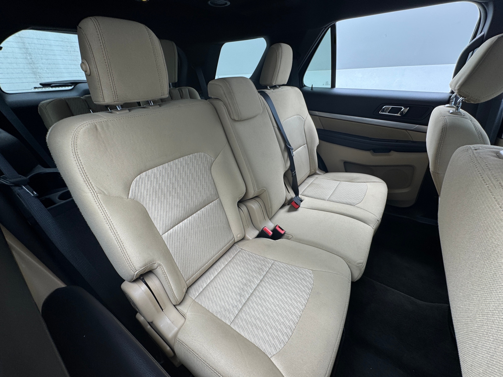 Thumbnail: 2017 Ford Explorer - 6