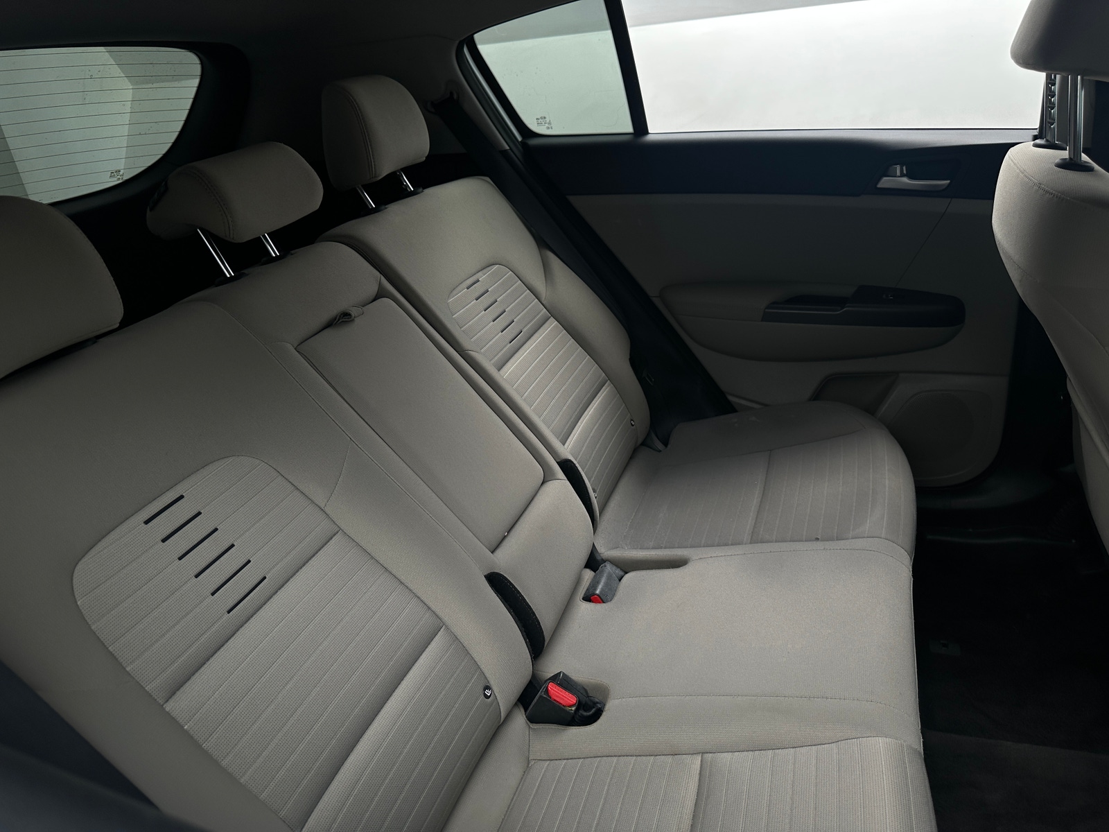 Thumbnail: 2022 Kia Sportage - 6