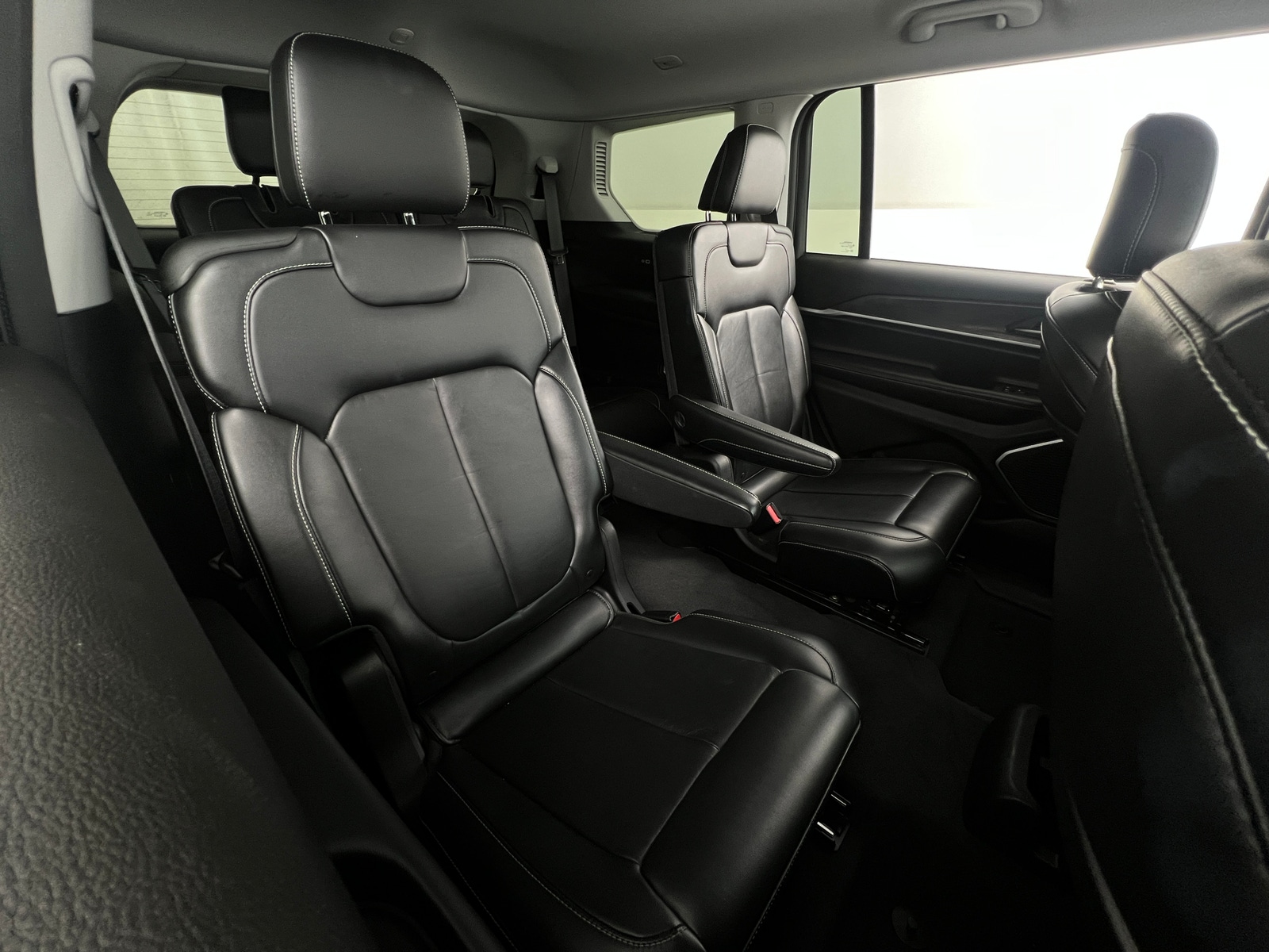 Thumbnail: 2021 Jeep Grand Cherokee L - 5