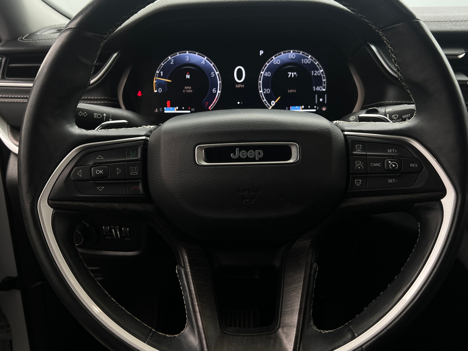 Thumbnail: 2021 Jeep Grand Cherokee L - 4