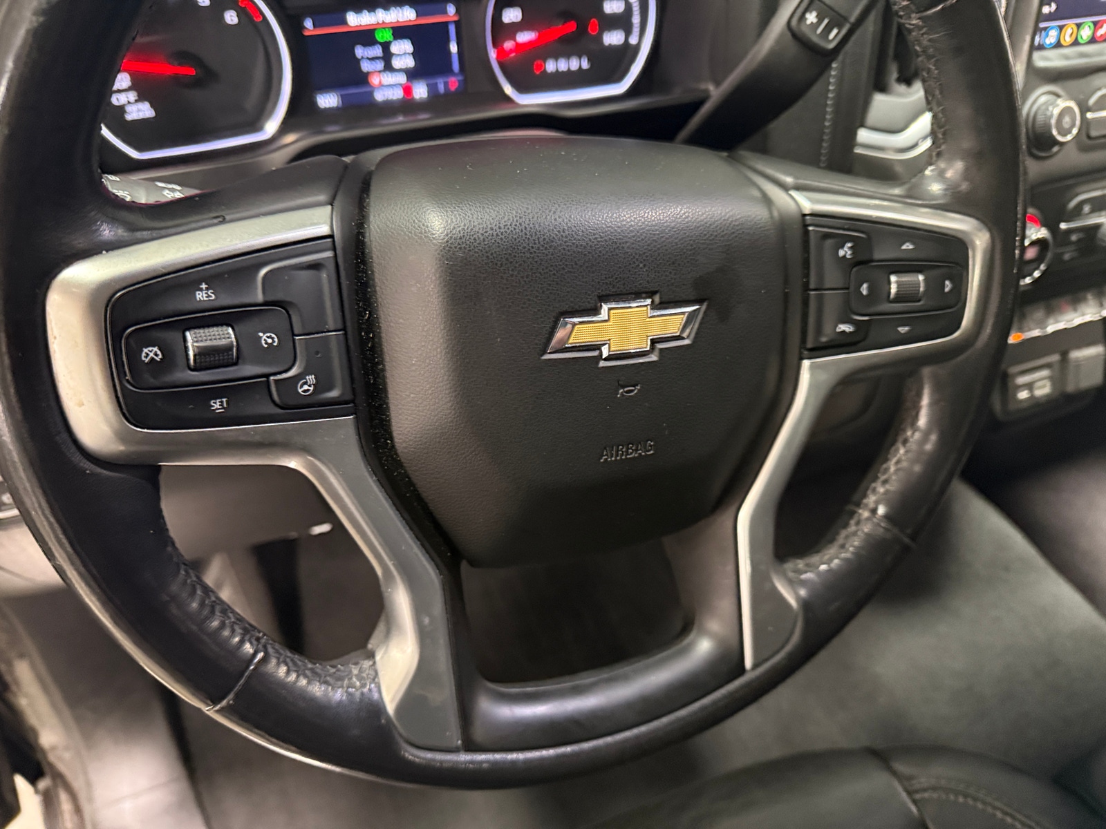 Thumbnail: 2020 Chevrolet Silverado 1500 - 5