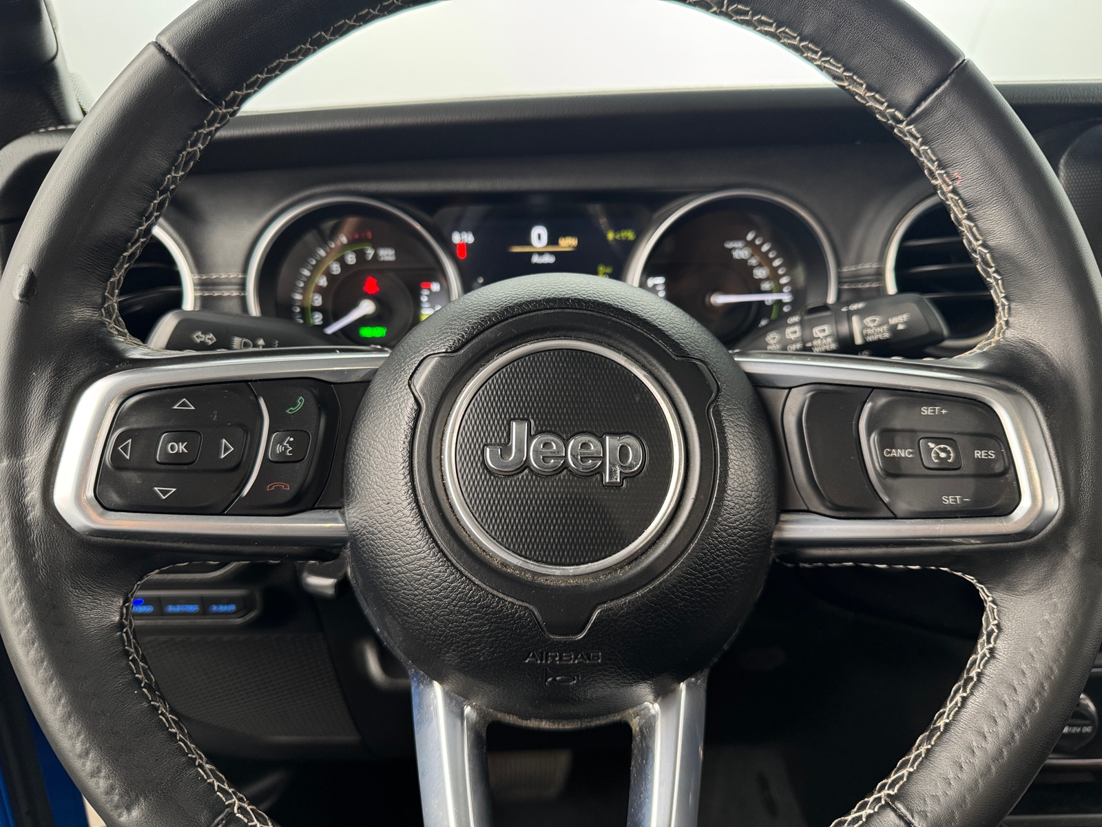 Thumbnail: 2022 Jeep Wrangler - 4