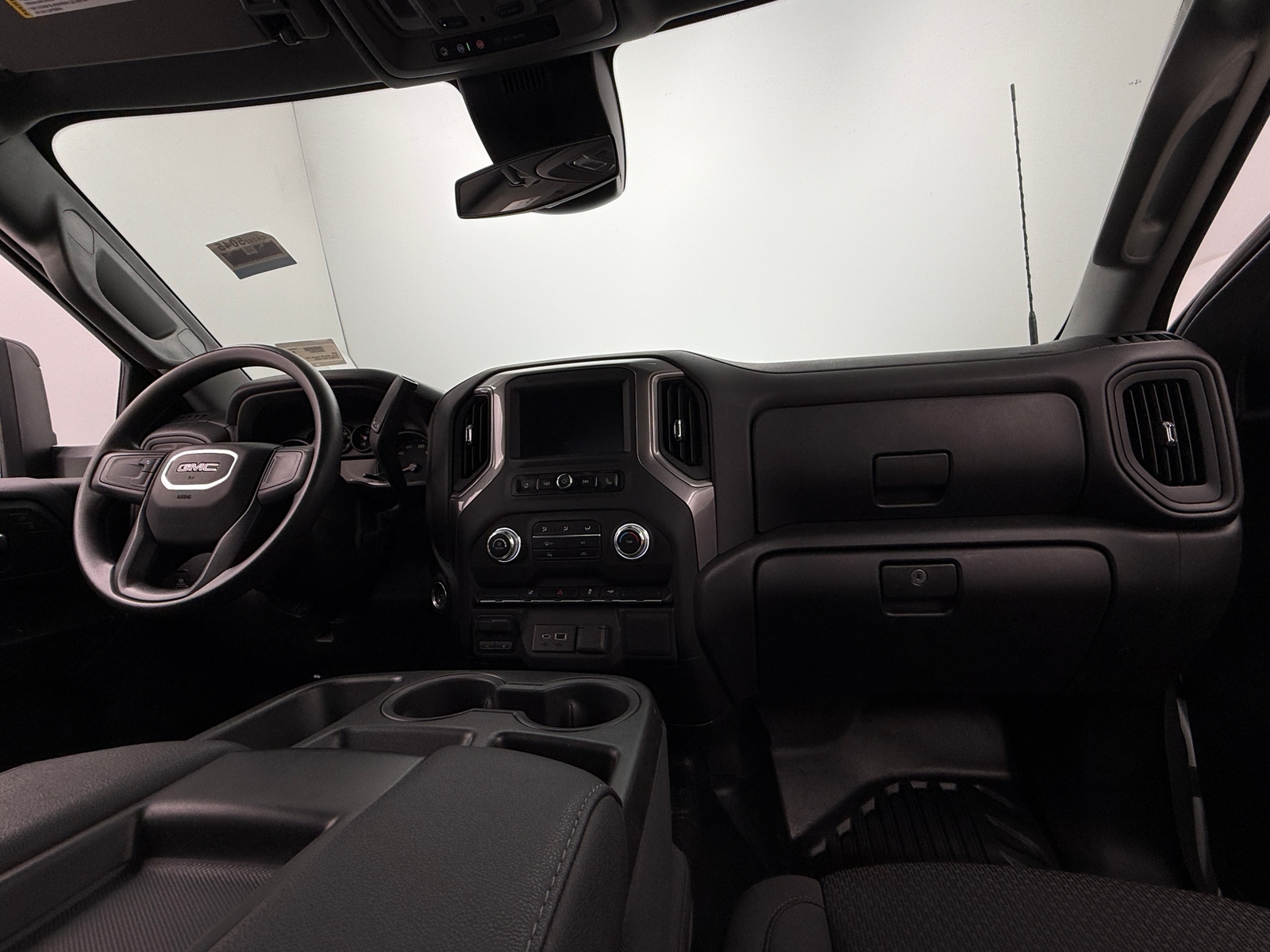 Thumbnail: 2024 GMC Sierra 3500 - 2