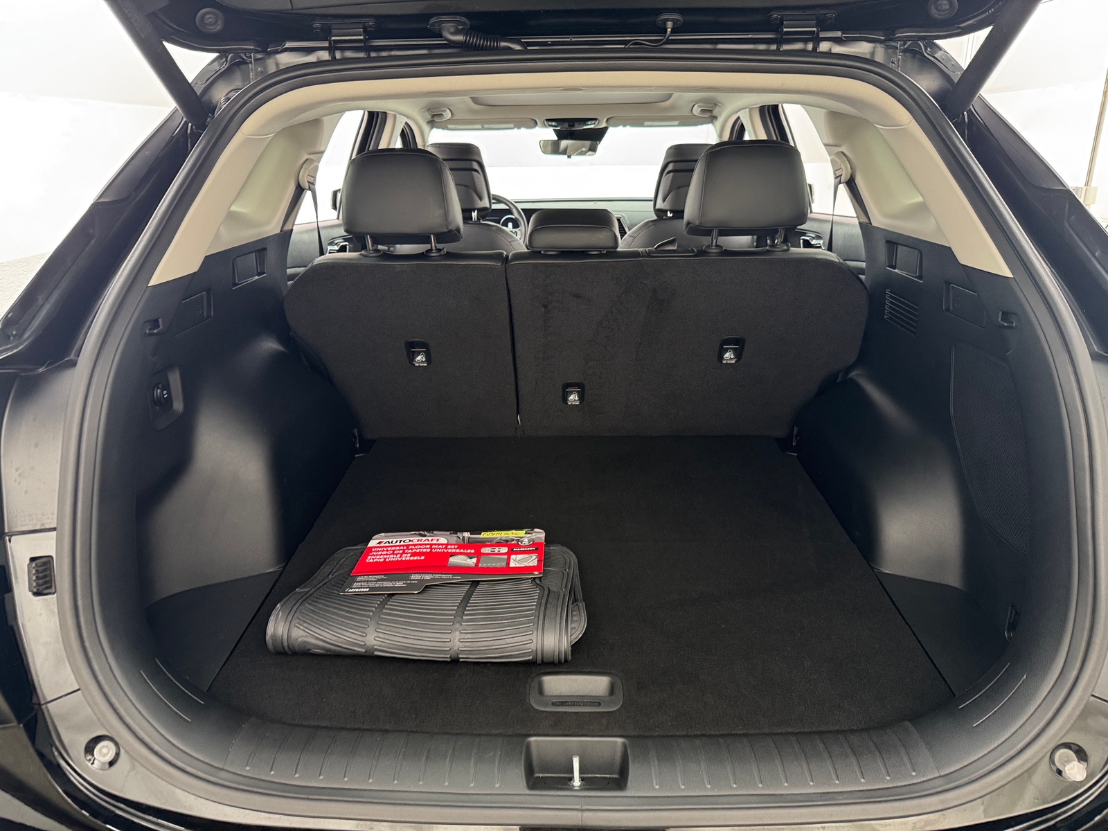 Thumbnail: 2025 Kia Sportage - 6