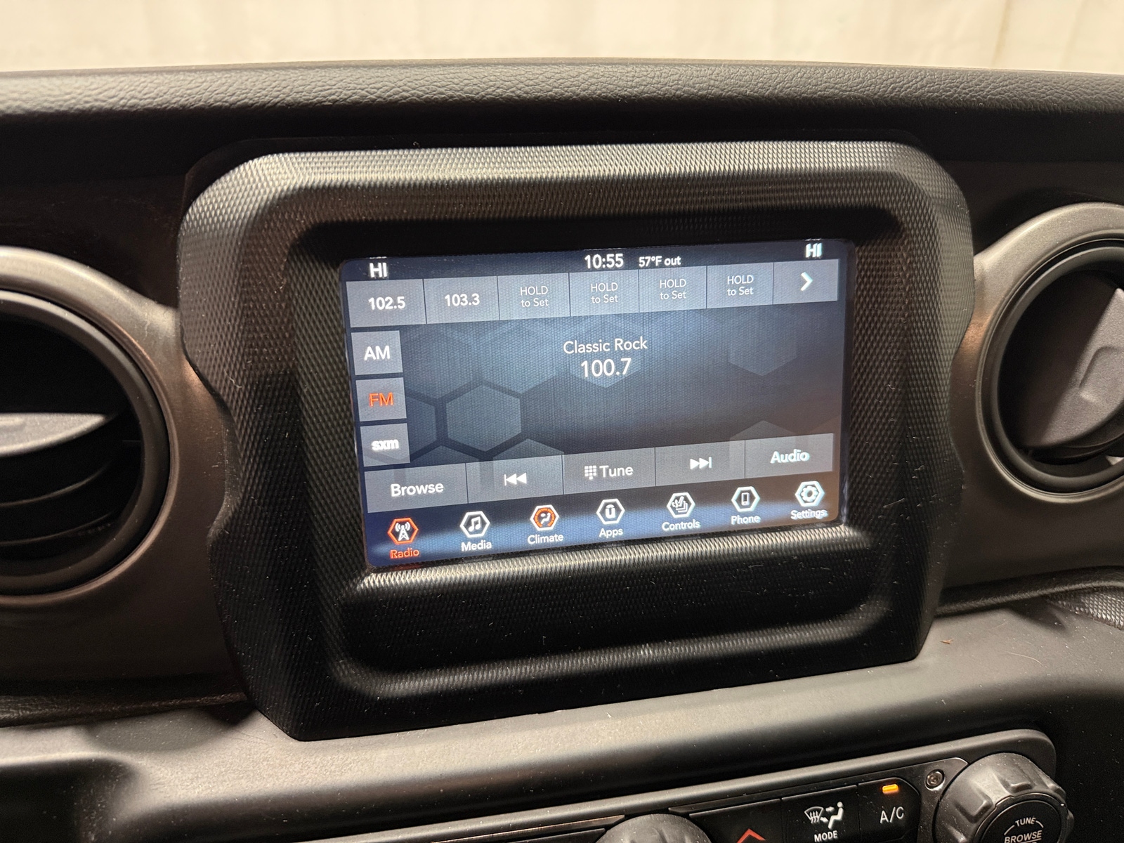 Thumbnail: 2022 Jeep Wrangler - 4