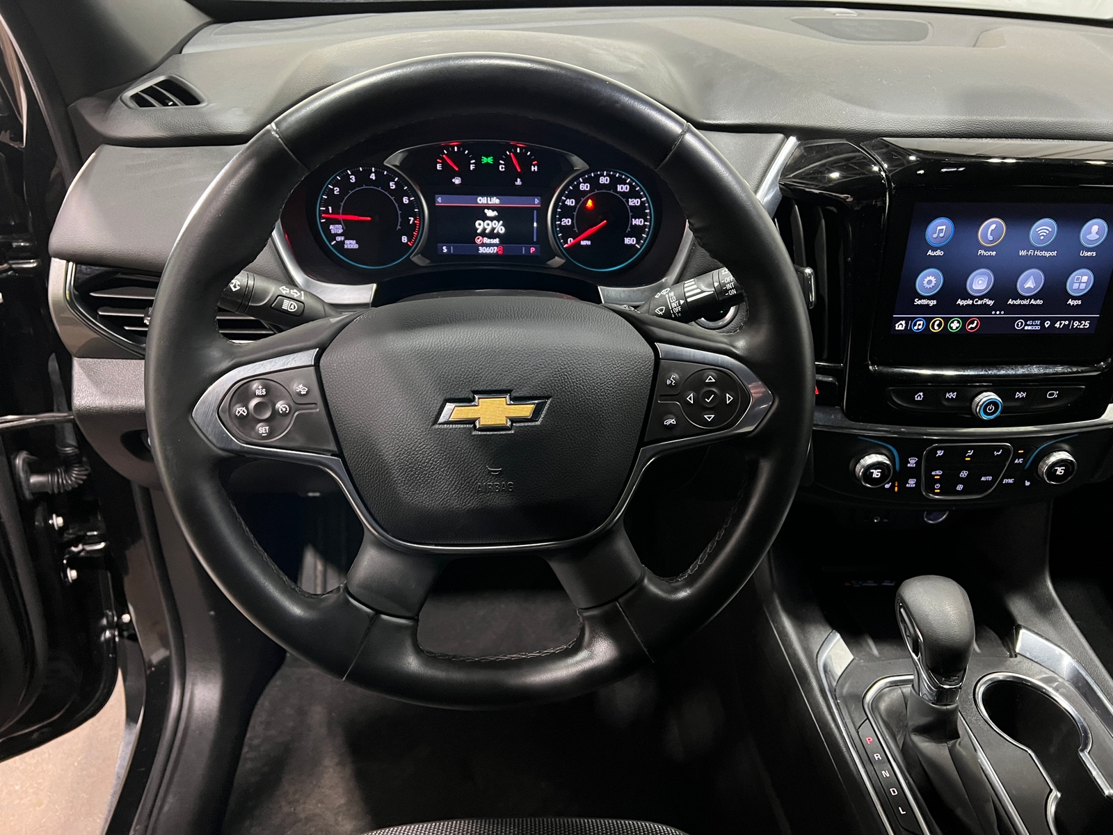 Thumbnail: 2023 Chevrolet Traverse - 5