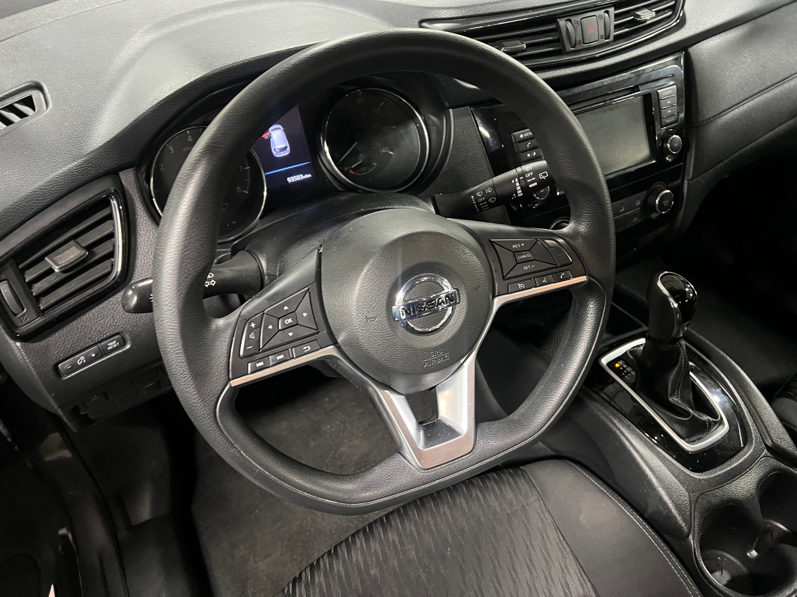 Thumbnail: 2018 Nissan Rogue - 5