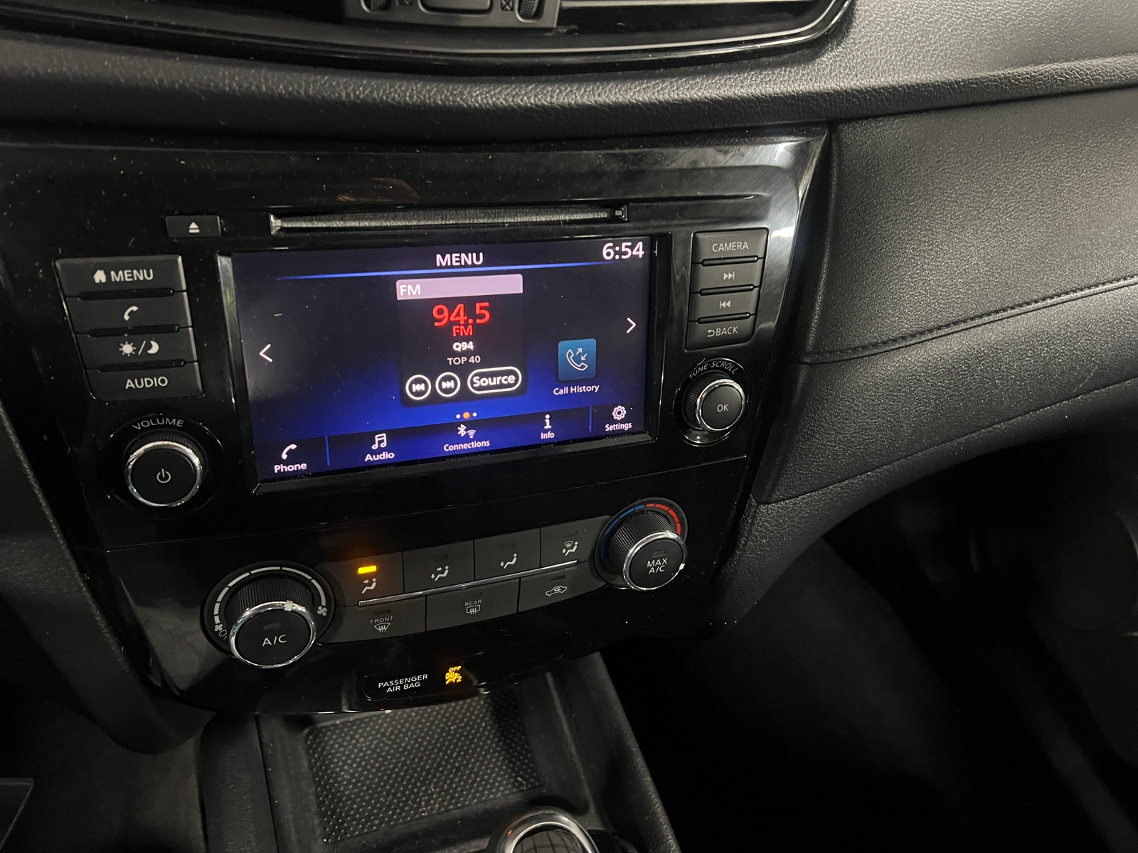 Thumbnail: 2018 Nissan Rogue - 4