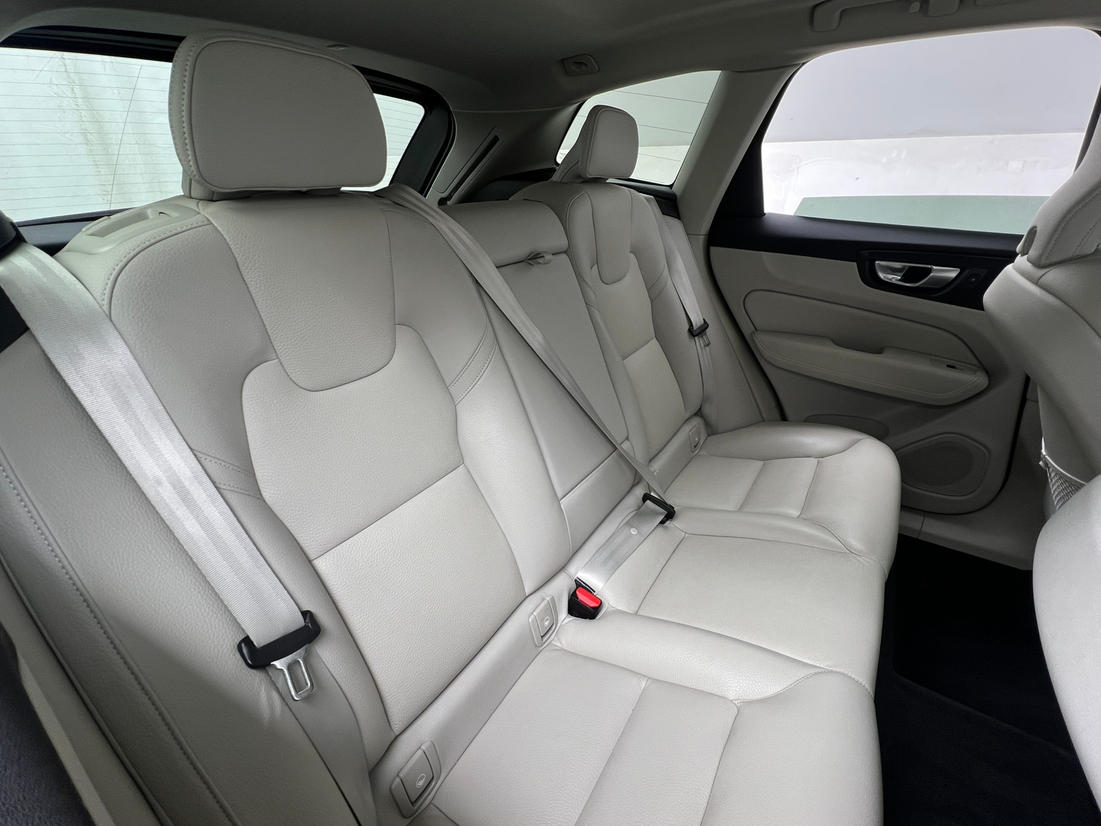 Thumbnail: 2023 Volvo XC60 - 5