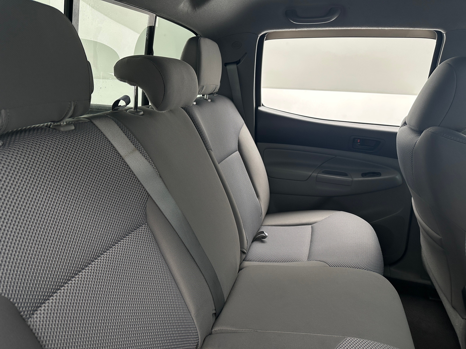 Thumbnail: 2013 Toyota Tacoma - 6