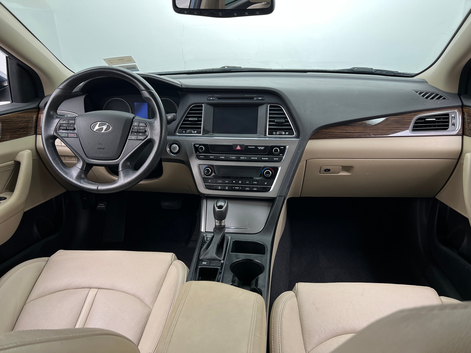 Thumbnail: 2017 Hyundai Sonata - 2