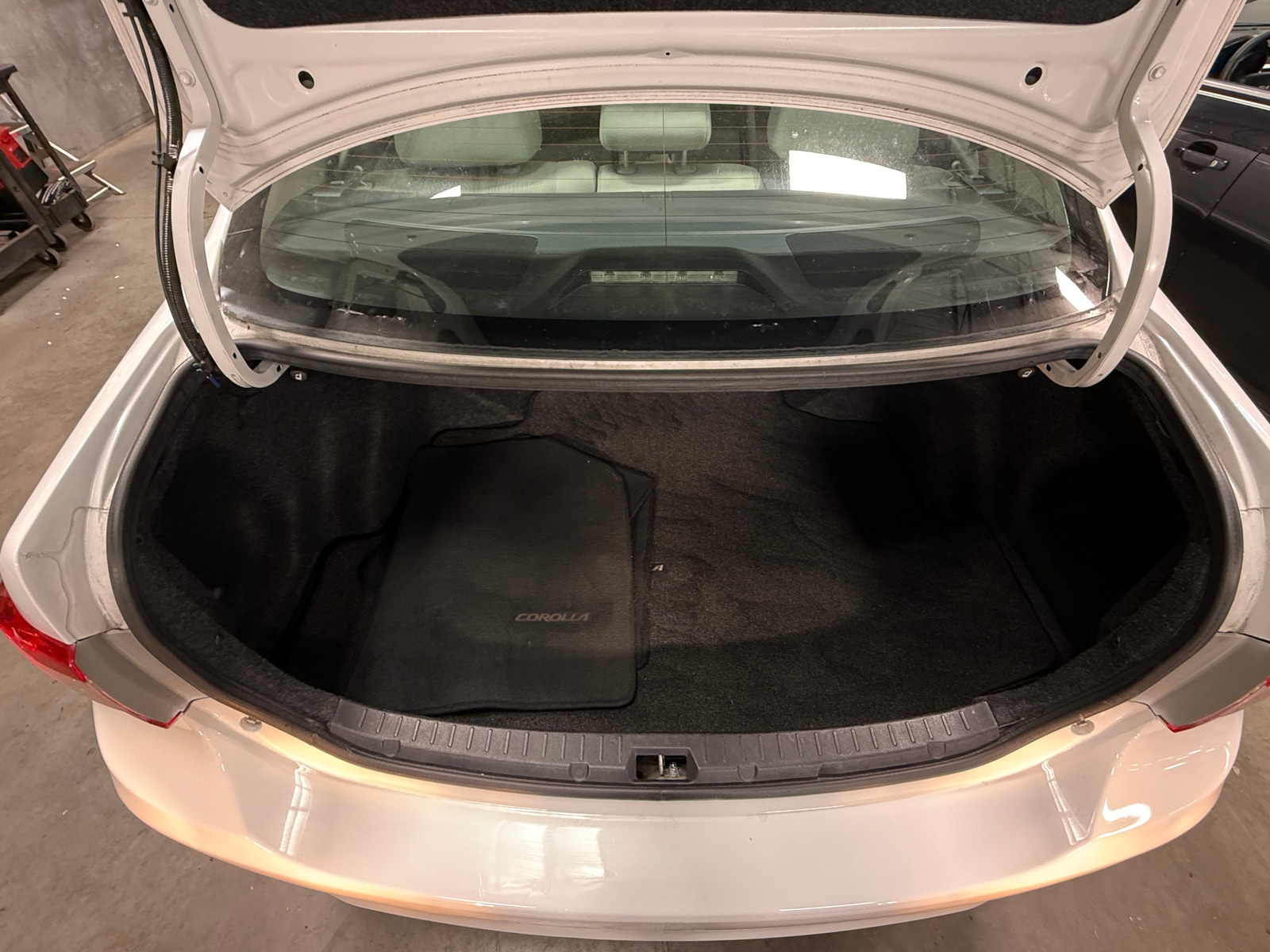 Thumbnail: 2013 Toyota Corolla - 7