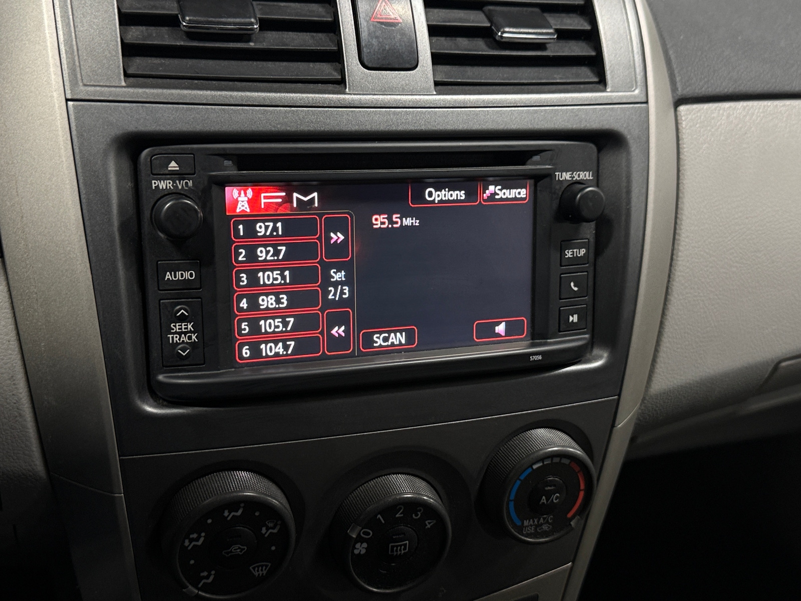 Thumbnail: 2013 Toyota Corolla - 4