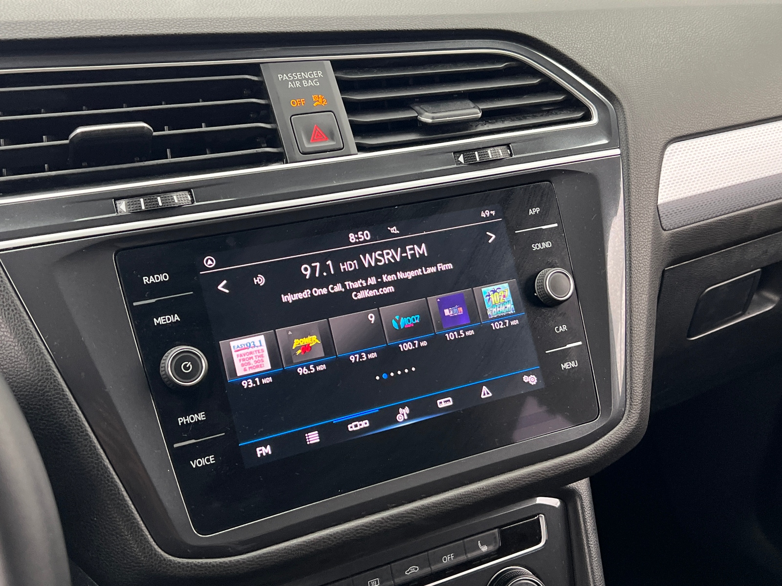 Thumbnail: 2024 Volkswagen Tiguan - 4