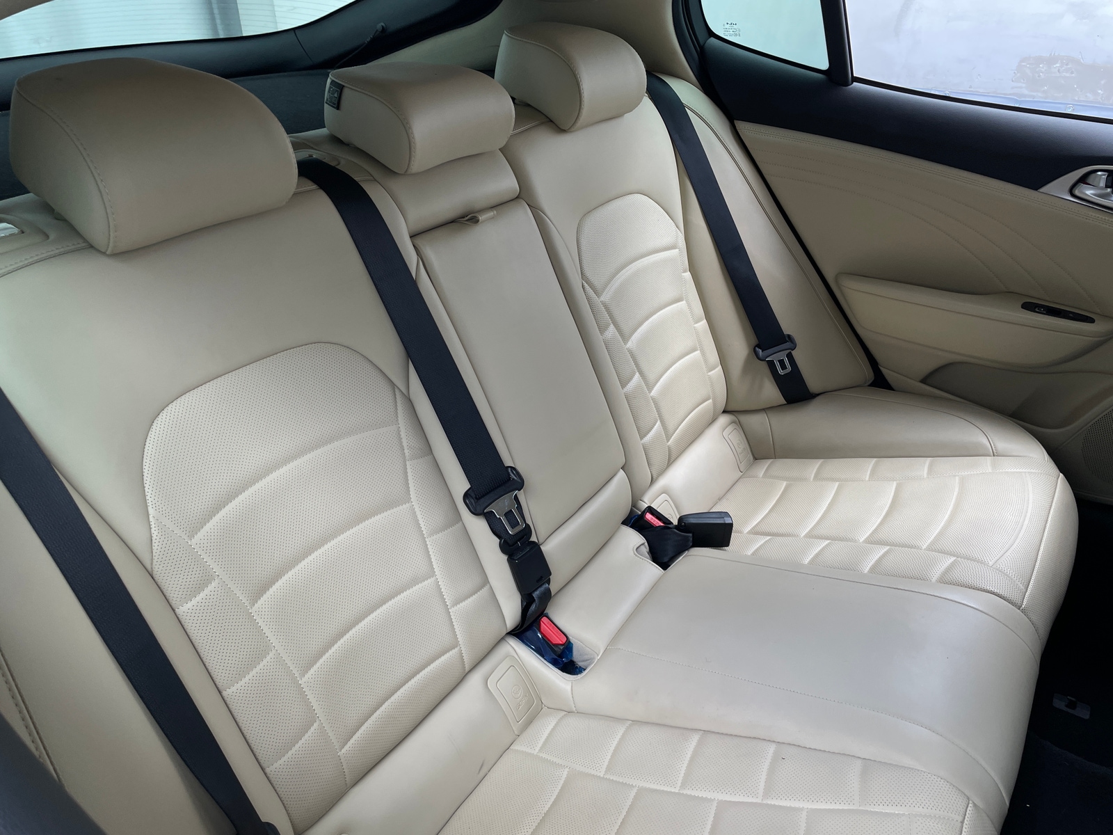 Thumbnail: 2023 Kia Stinger - 5