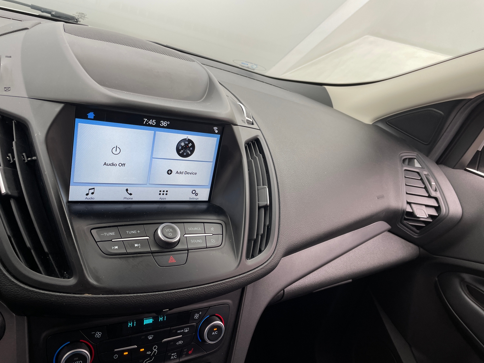 Thumbnail: 2019 Ford Escape - 3