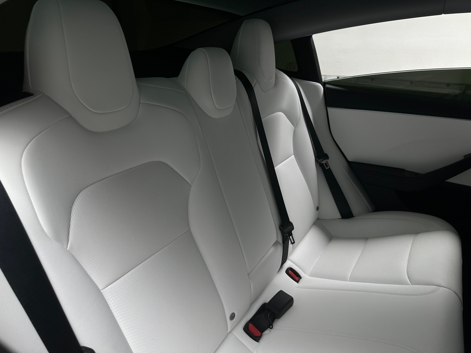 Thumbnail: 2025 Tesla Model 3 - 5