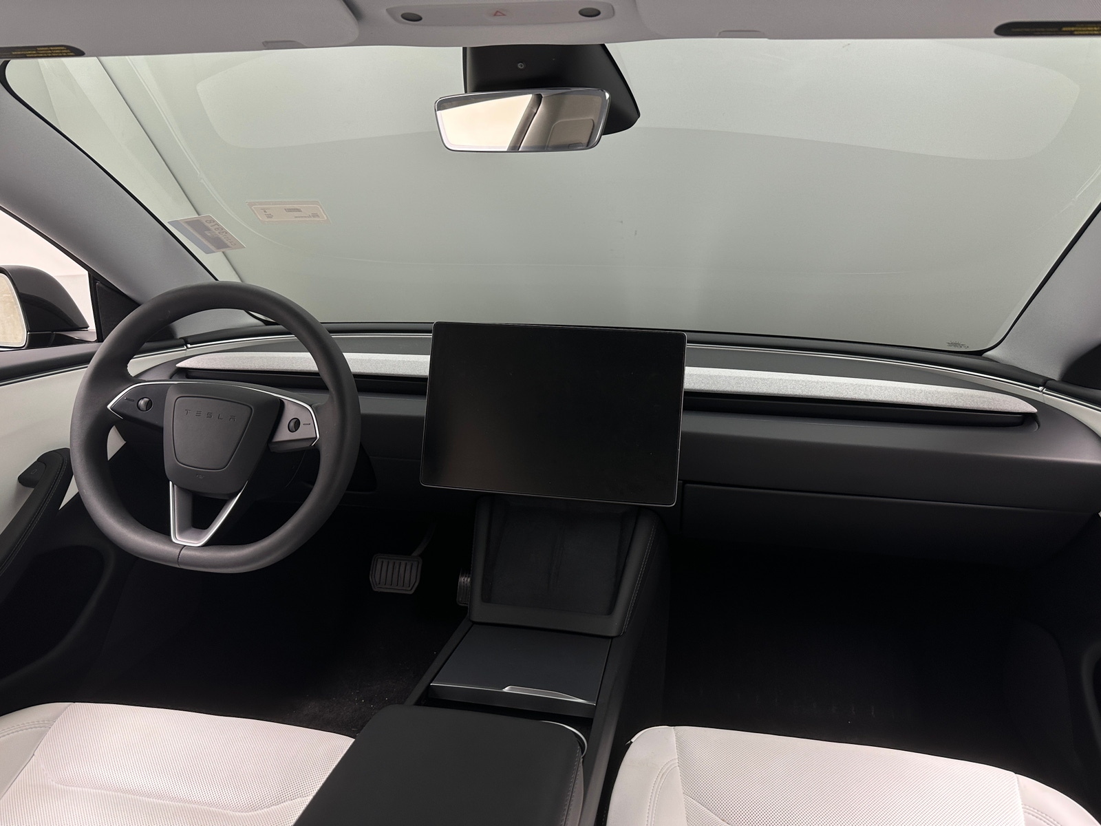 Thumbnail: 2025 Tesla Model 3 - 2