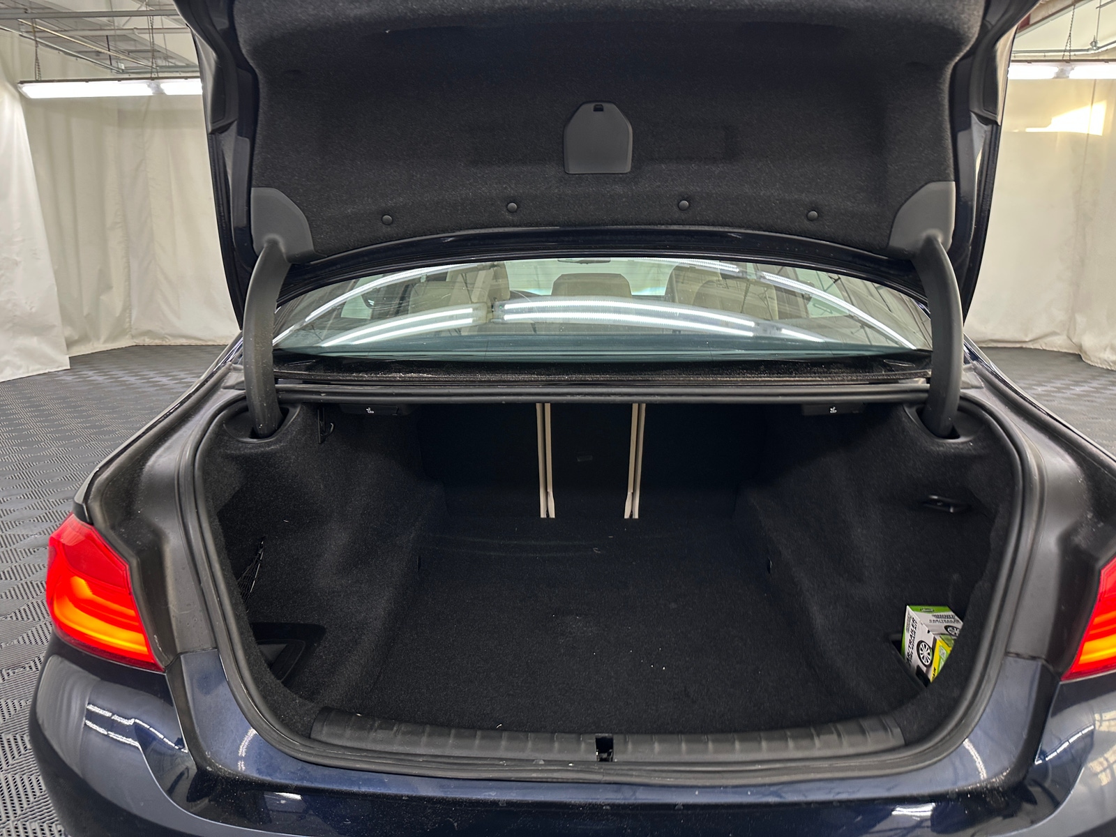 Thumbnail: 2019 BMW 5 Series - 6