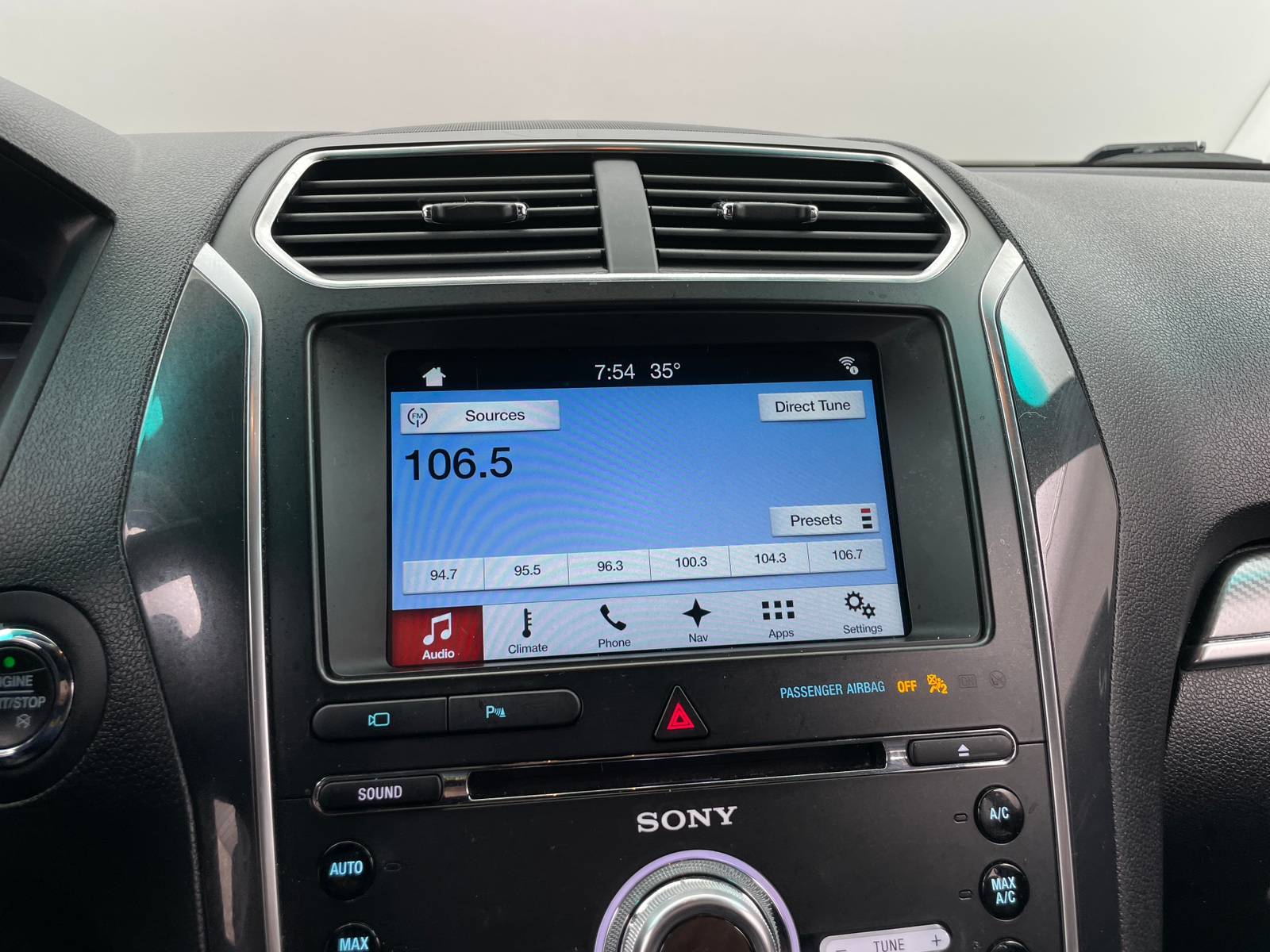 Thumbnail: 2017 Ford Explorer - 3