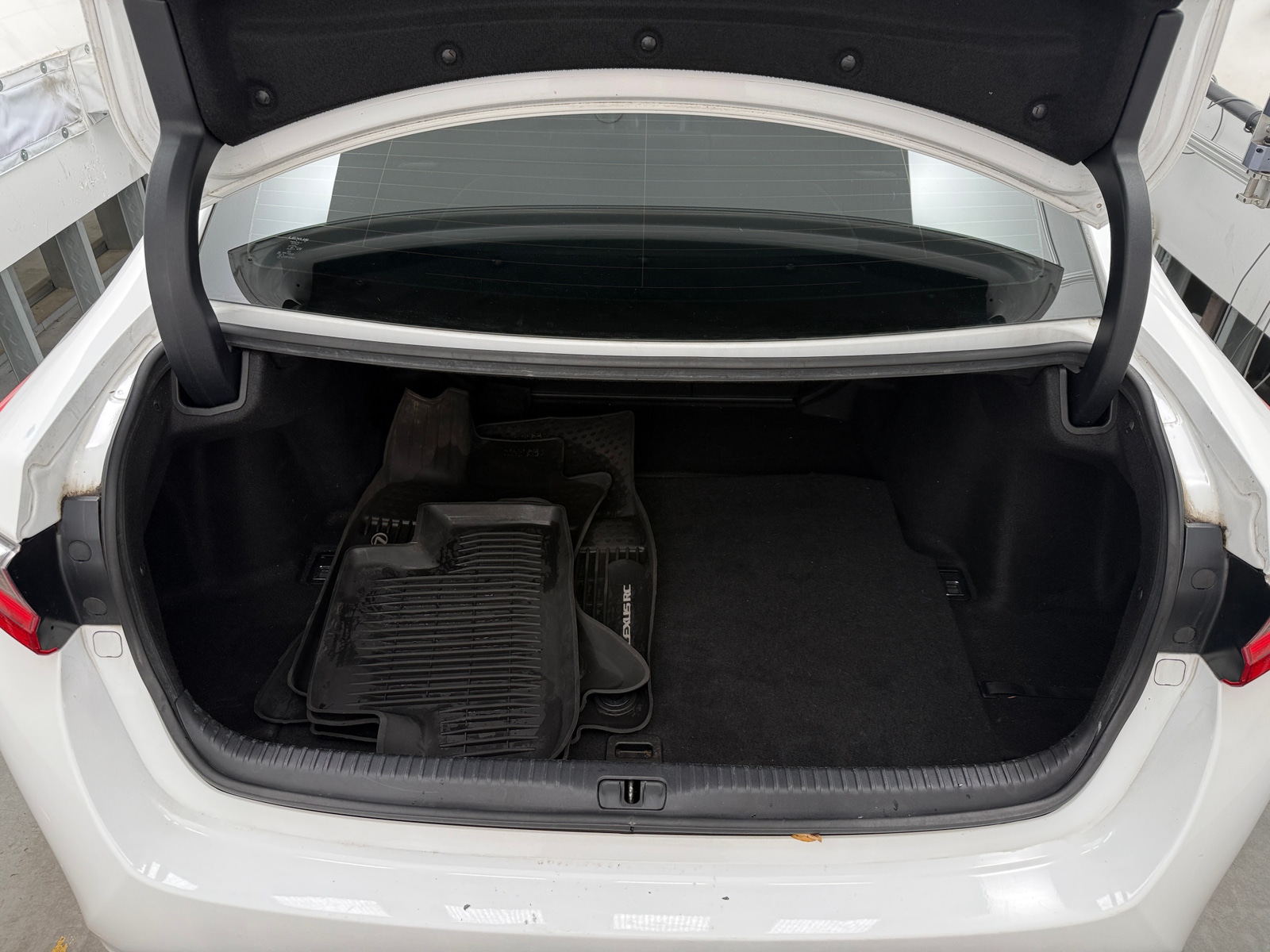 Thumbnail: 2016 Lexus RC - 4