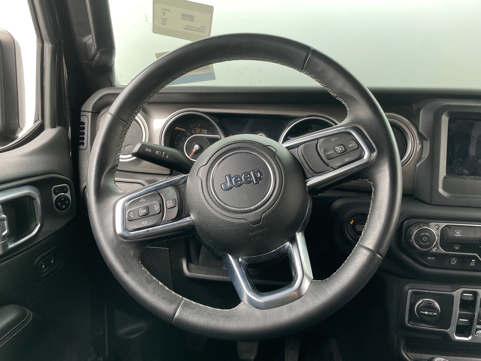 Thumbnail: 2018 Jeep Wrangler - 5