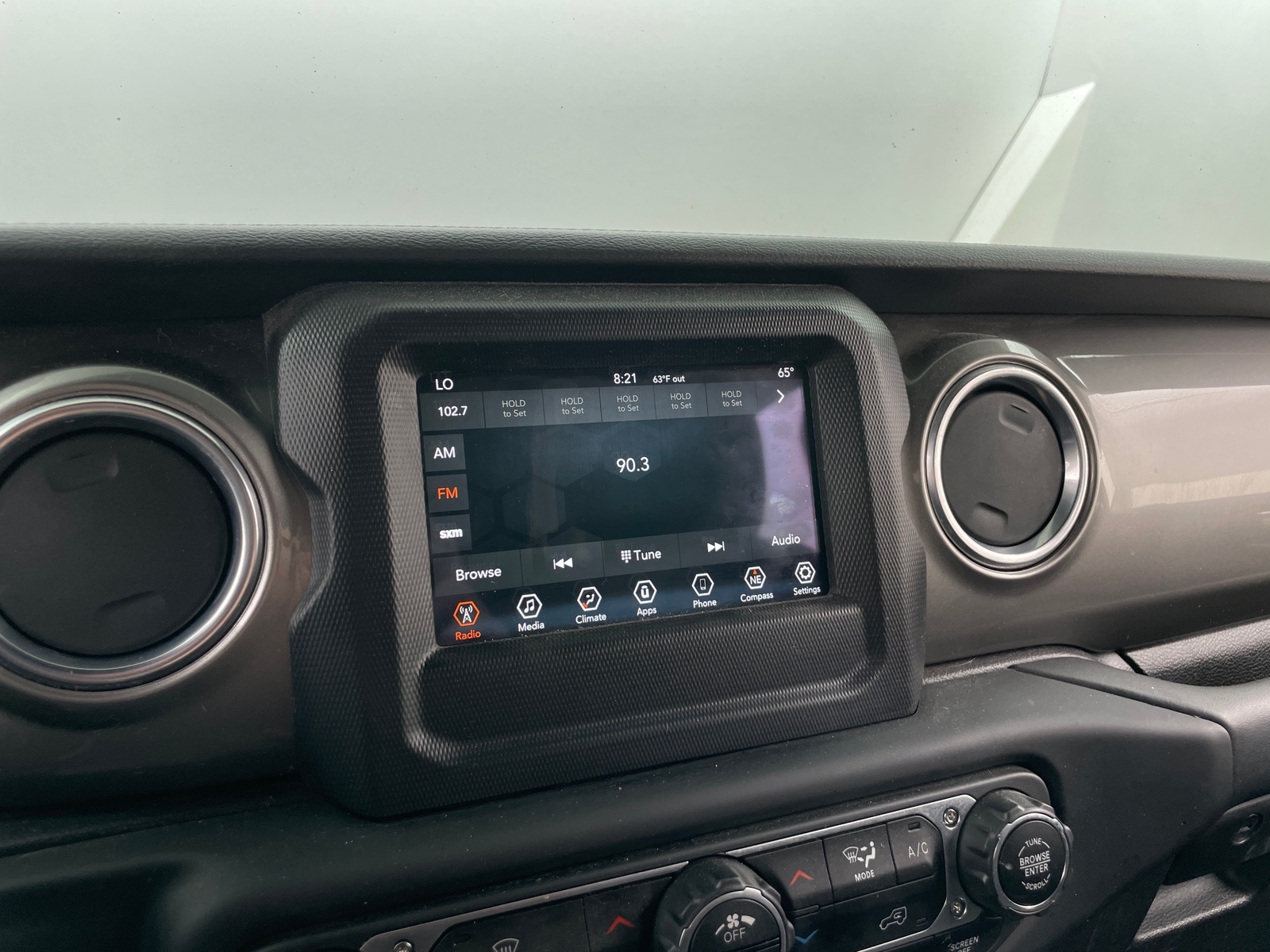 Thumbnail: 2018 Jeep Wrangler - 4