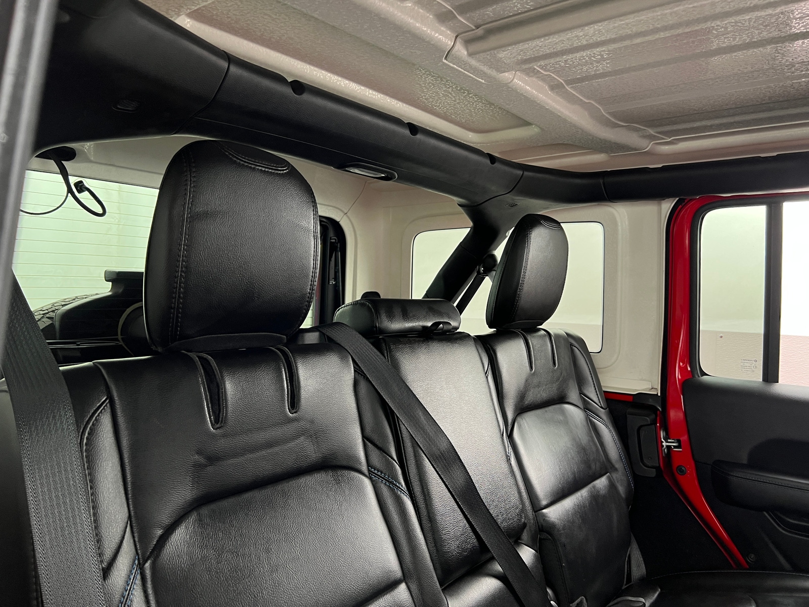 Thumbnail: 2021 Jeep Wrangler - 5